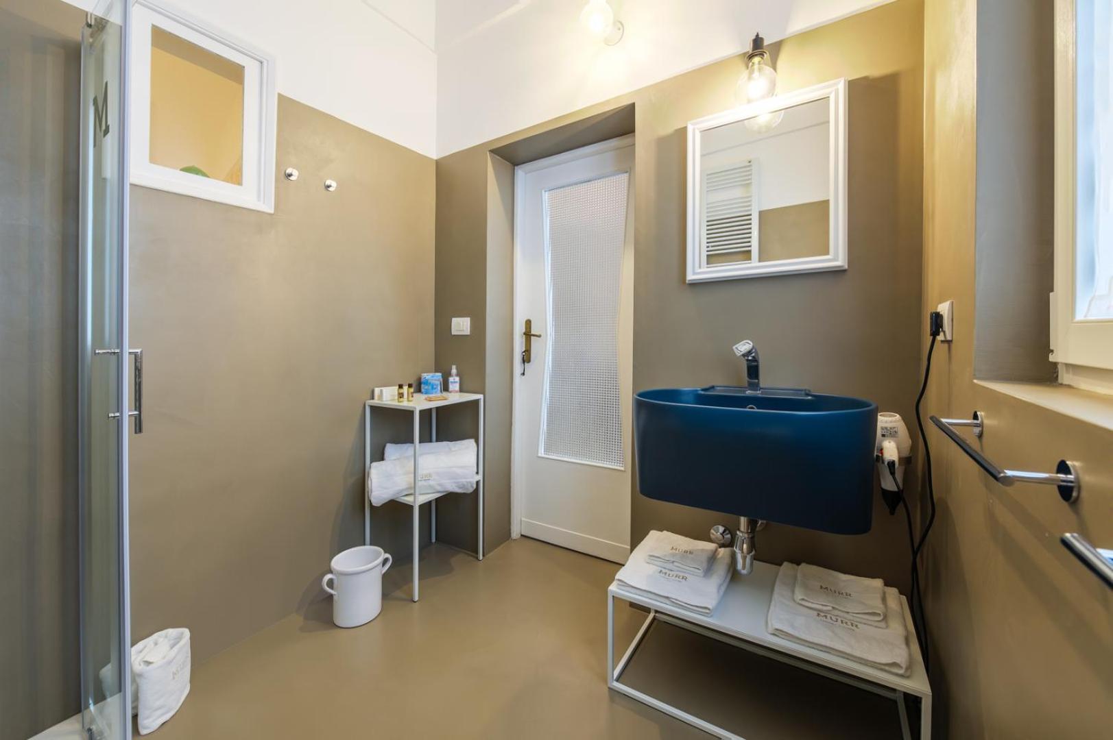 Double Room with Extra Bed - Photo 5