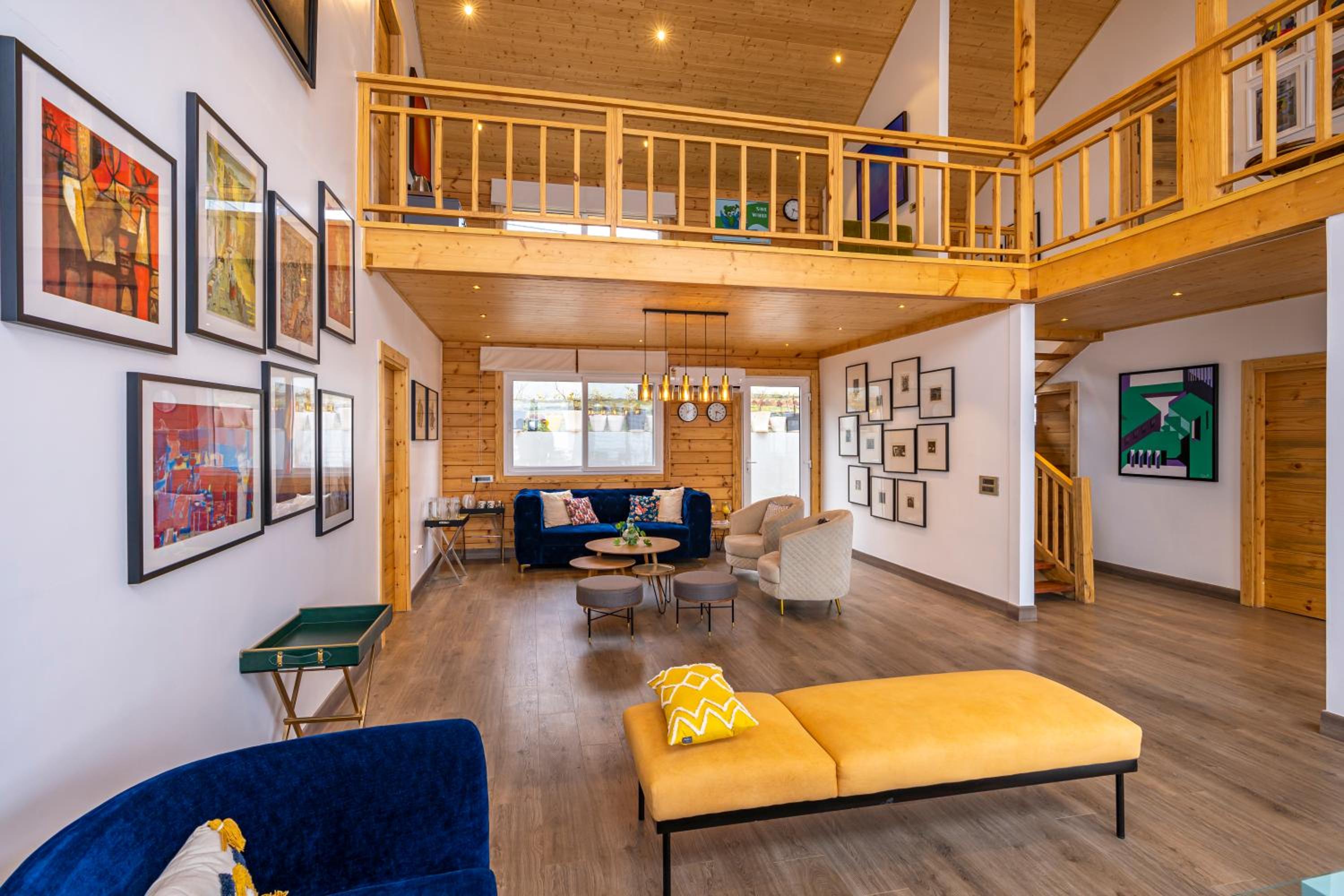Flora - 4 Bedroom Sky Terrace Chalet With Private Gazebo