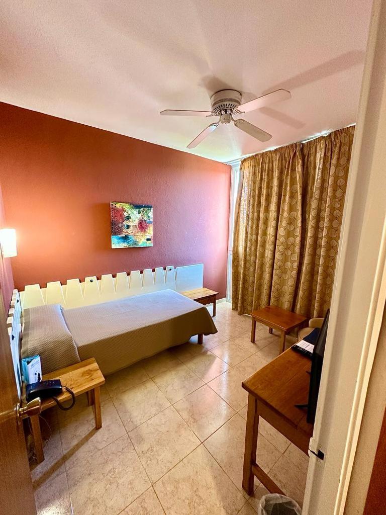 Single Room photo 3
