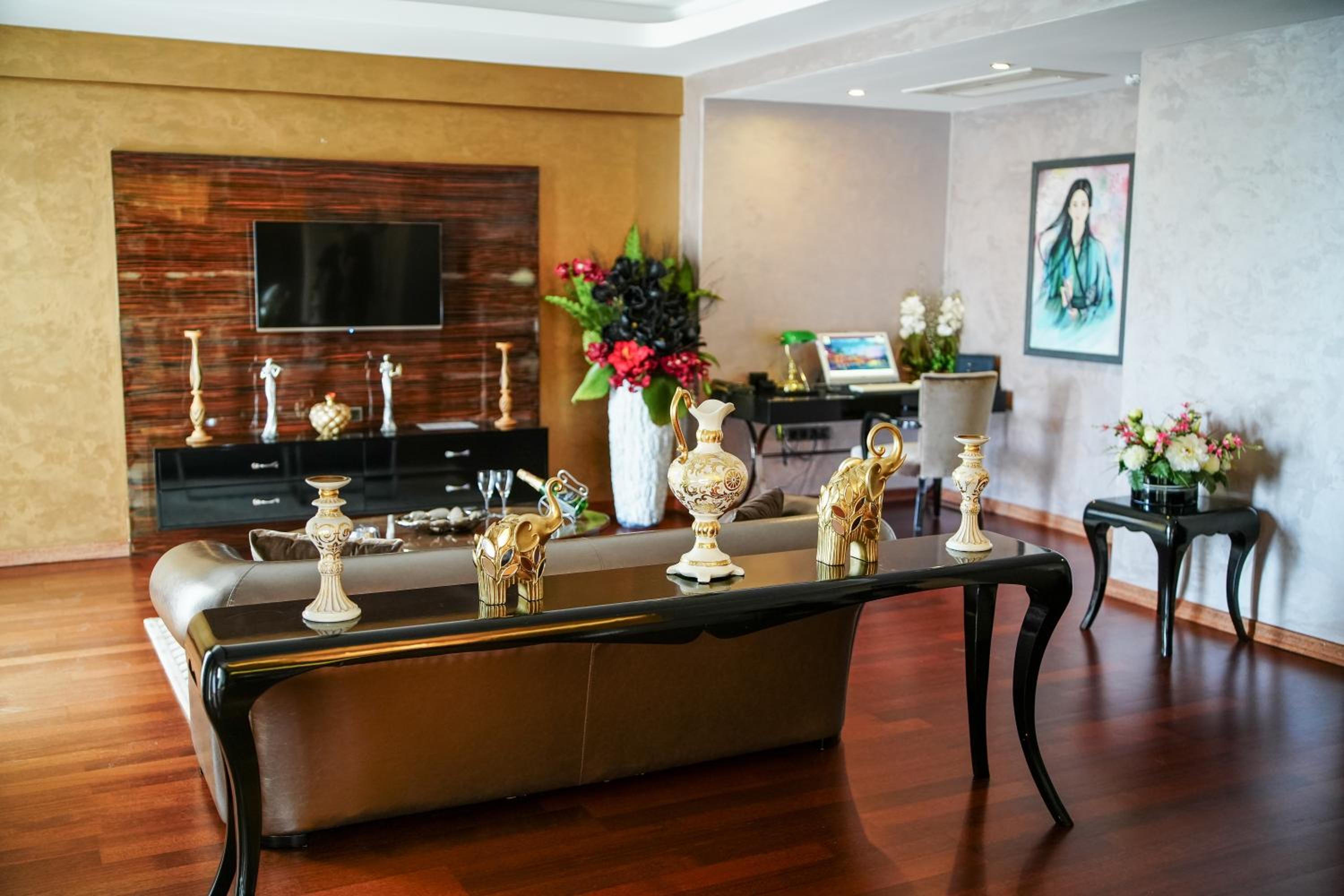 King Suite with Sea View