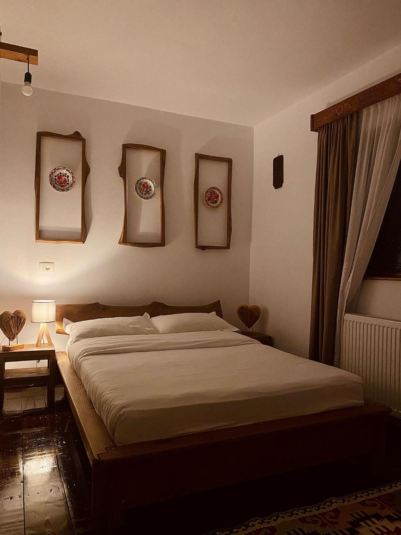 Three-Bedroom Chalet photo 3