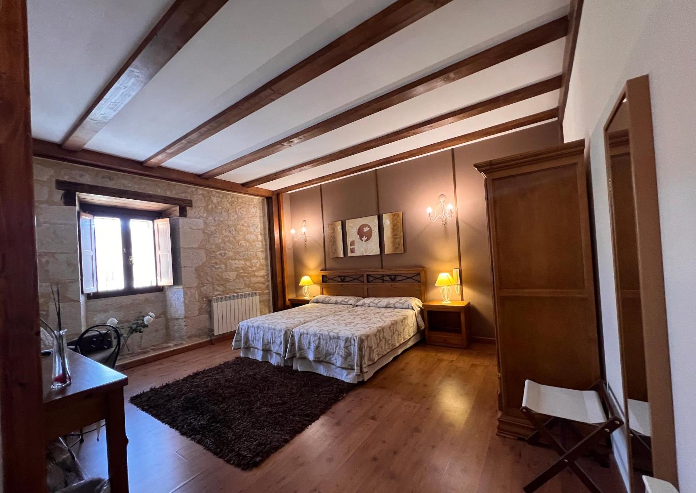 Suite with Spa Shower photo 2