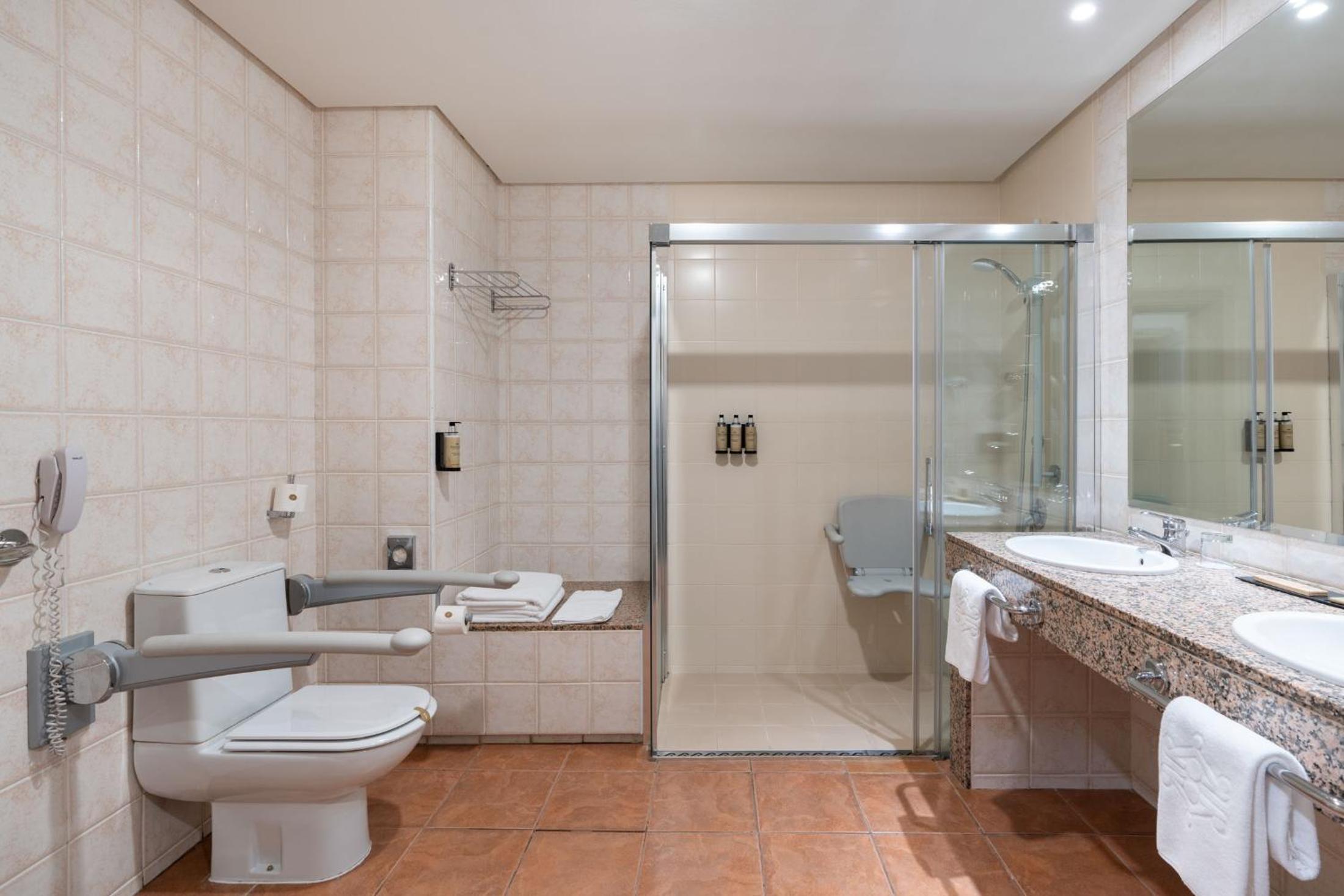 Standard Double Room - Photo 4
