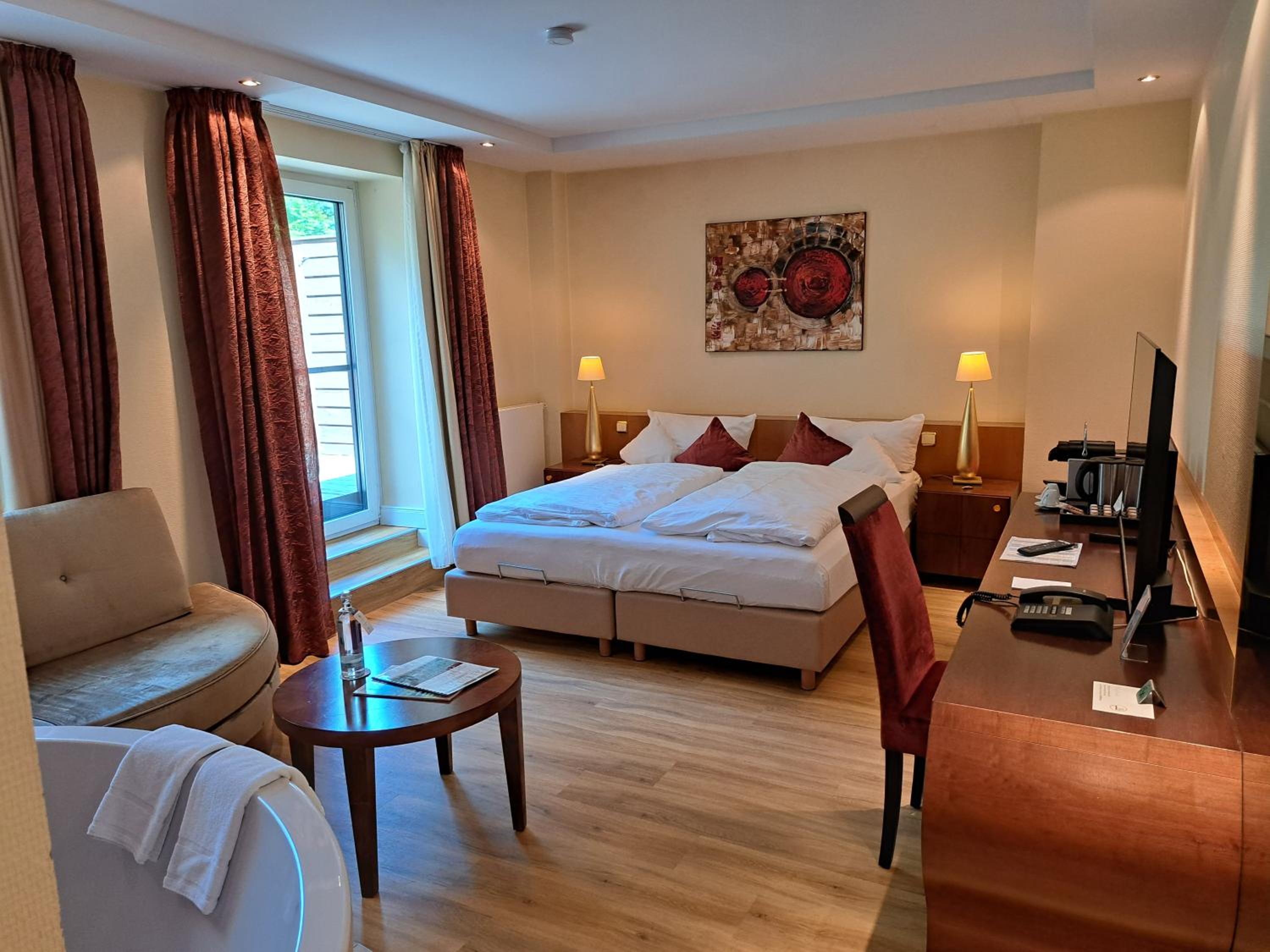 Suite with Terrace - Photo 1