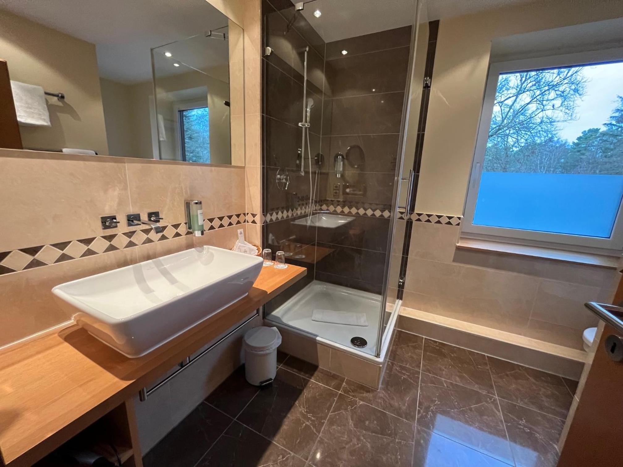Suite with Terrace - Photo 3