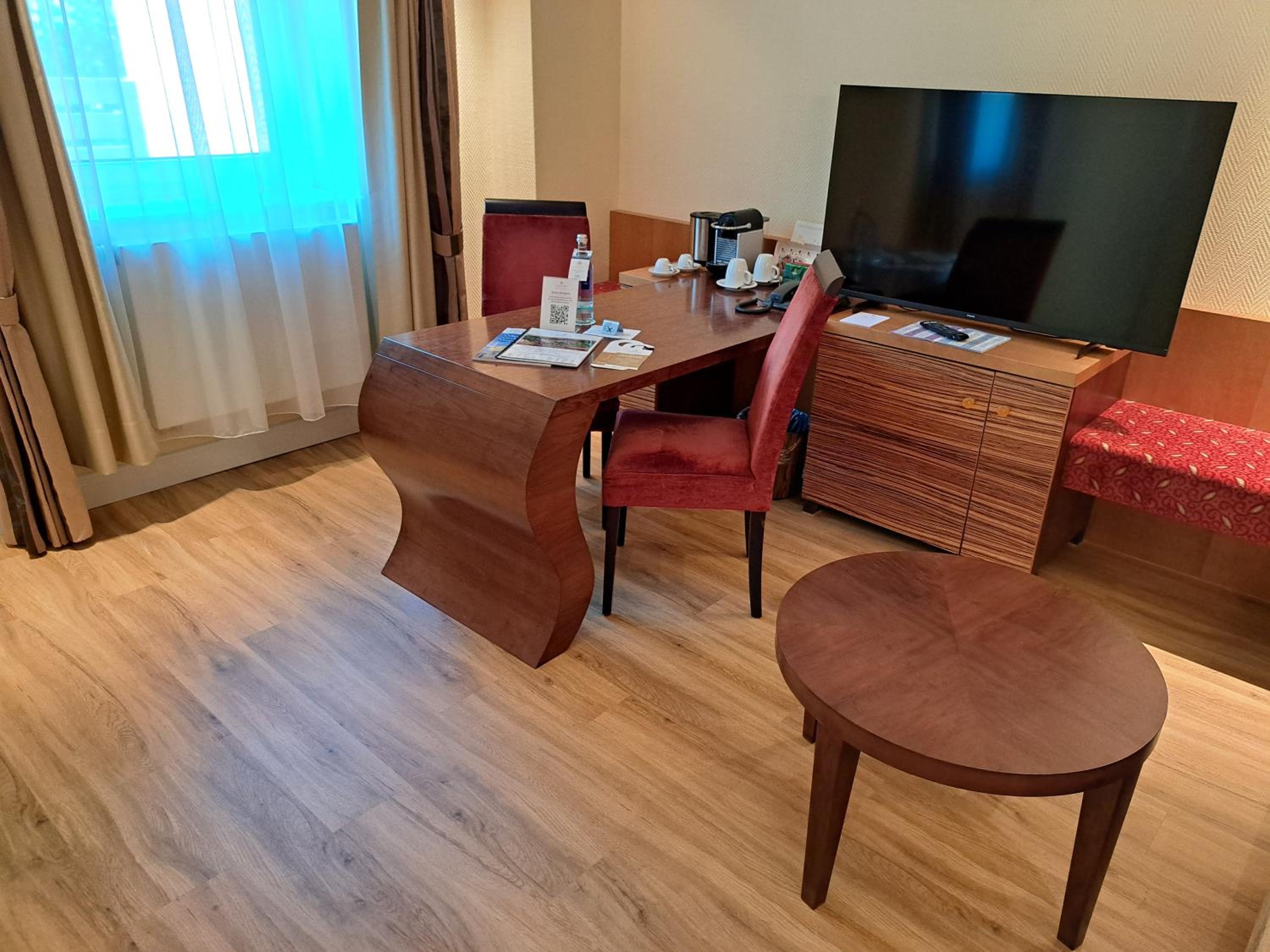Superior Suite - Photo 1