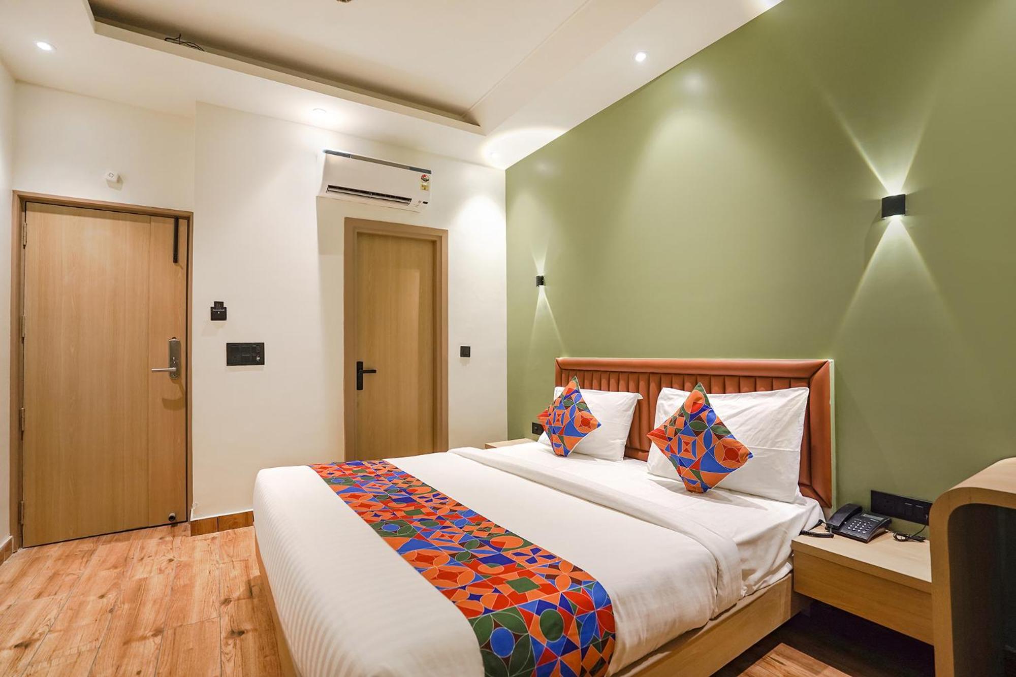 Deluxe Room photo 2