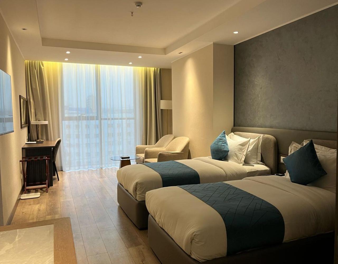 Twin Room - Photo 7