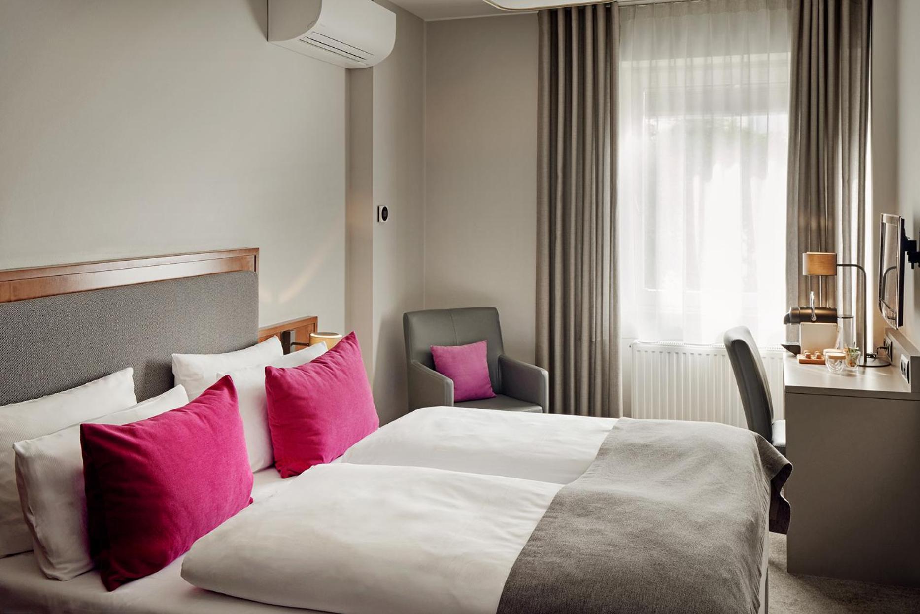 Double Room - Photo 1