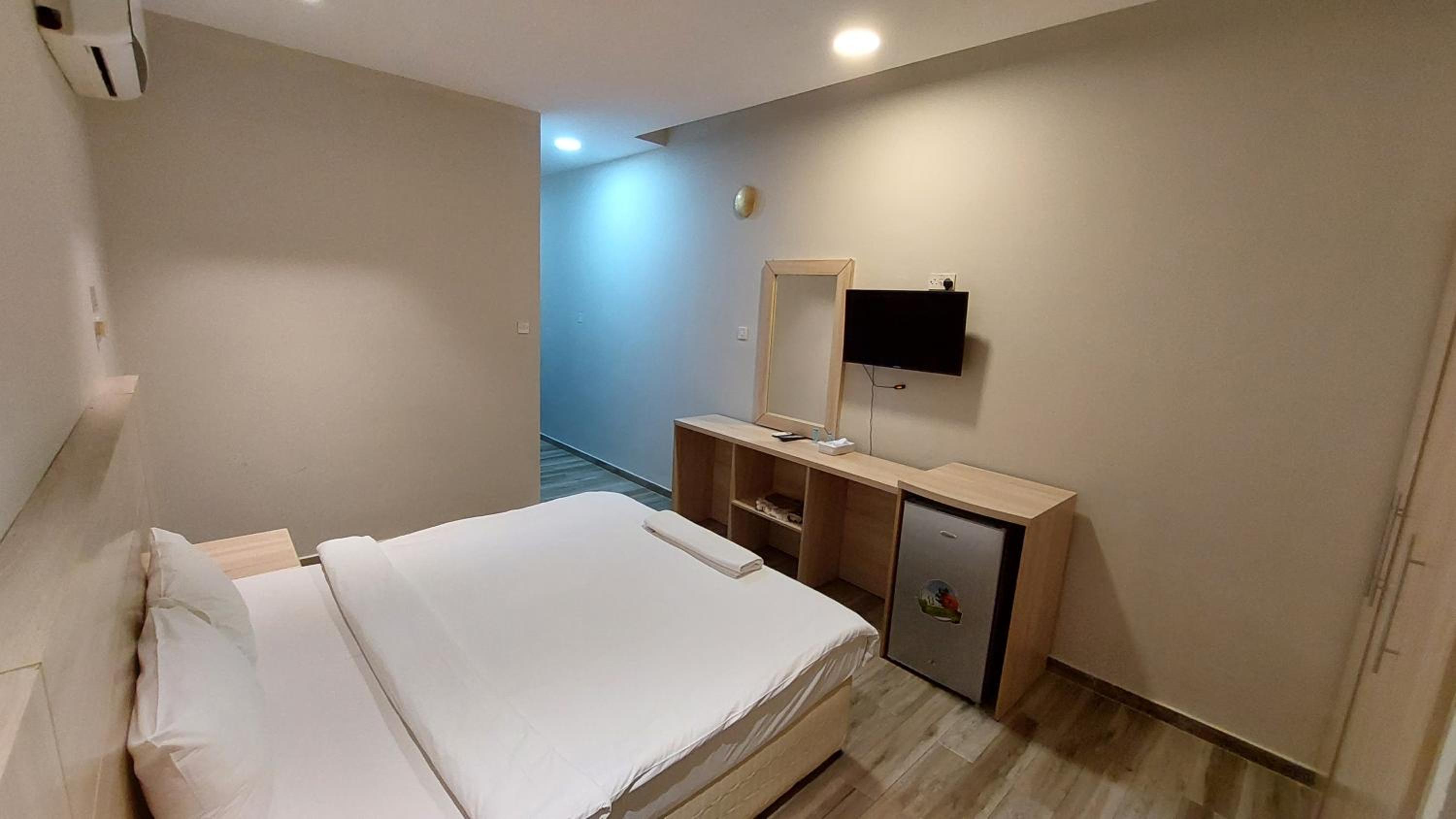 King Room with Mountain View photo 2