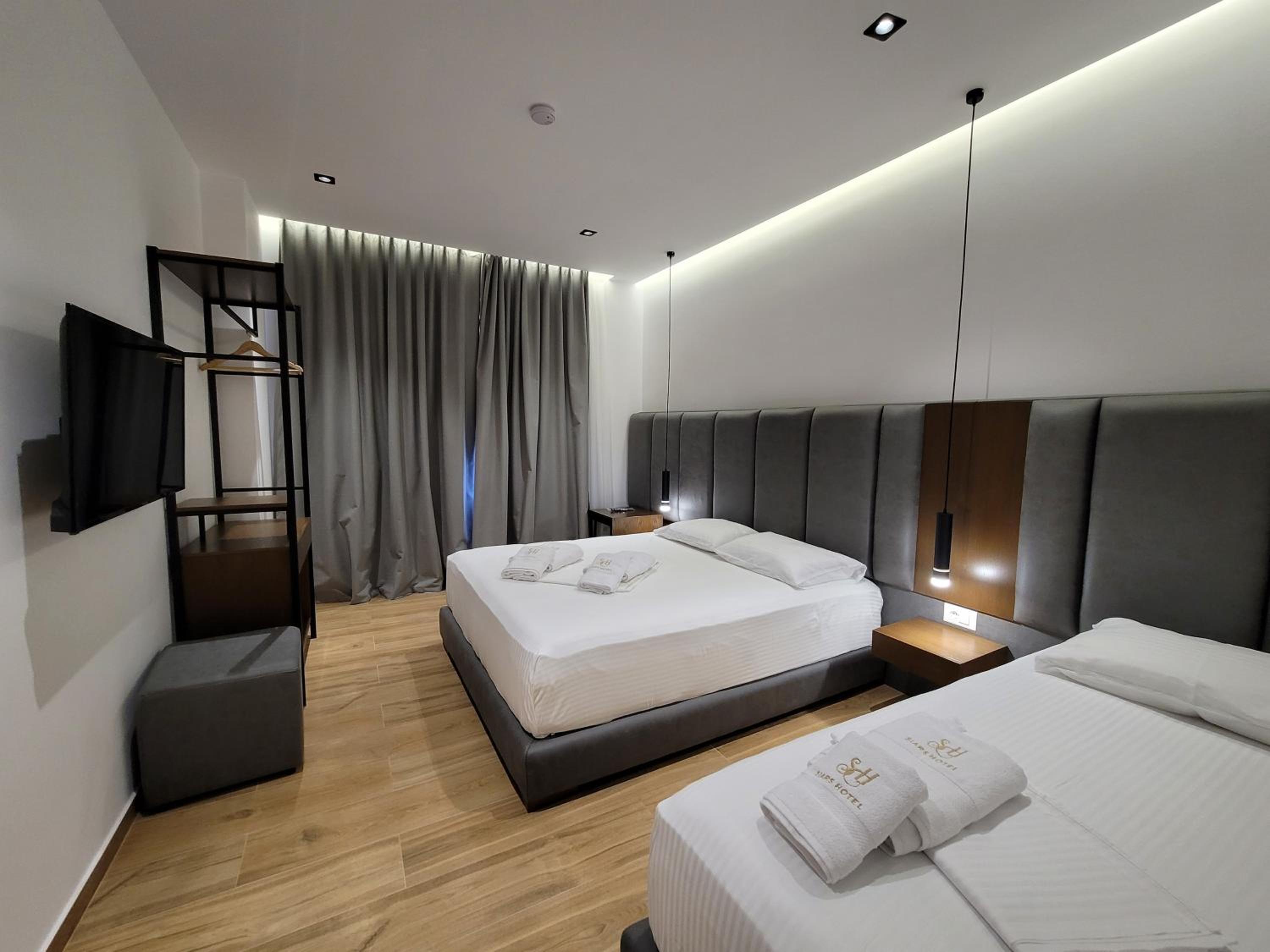 Superior Triple Room with Sea View