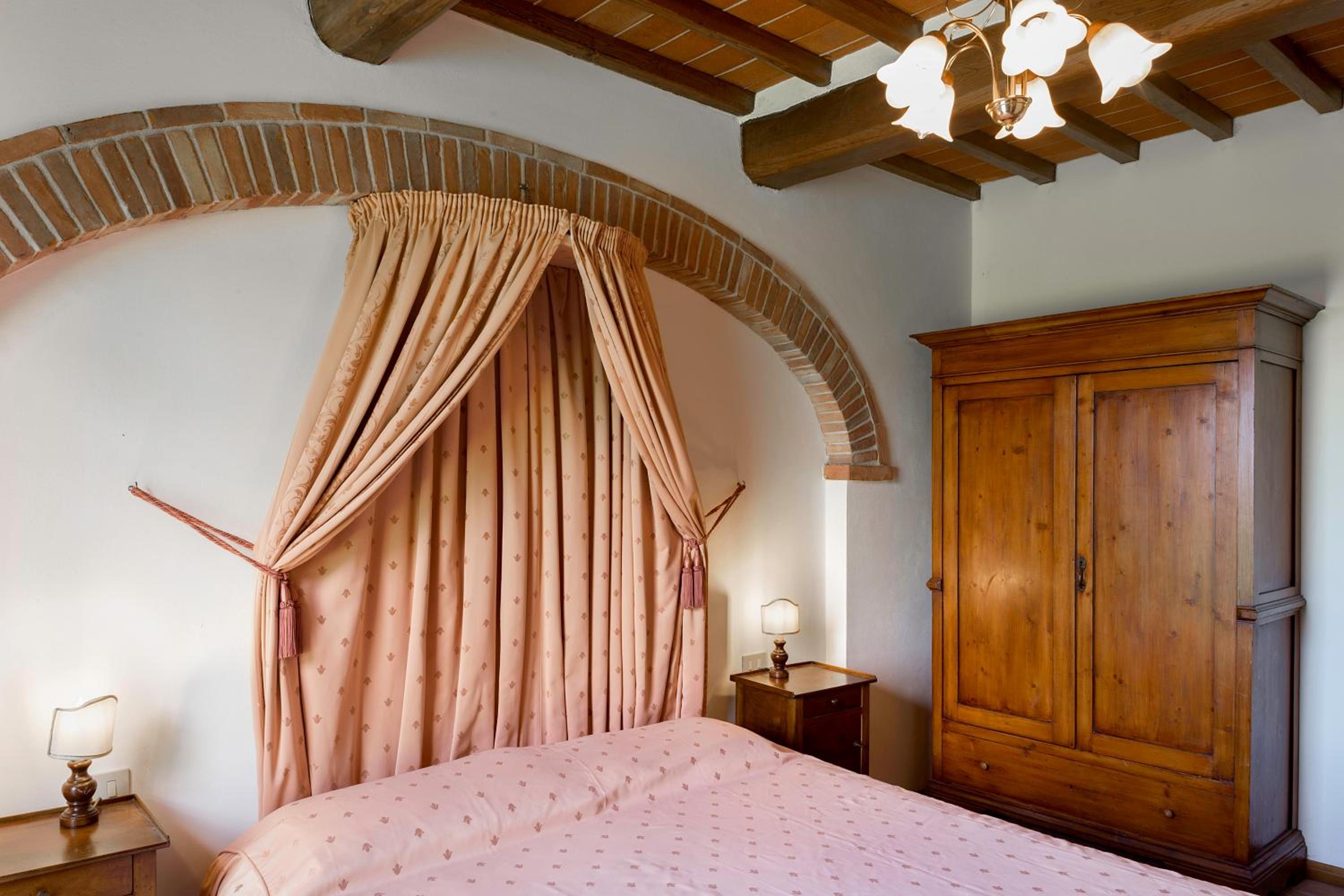Two-Bedroom Apartment with Garden View photo 1
