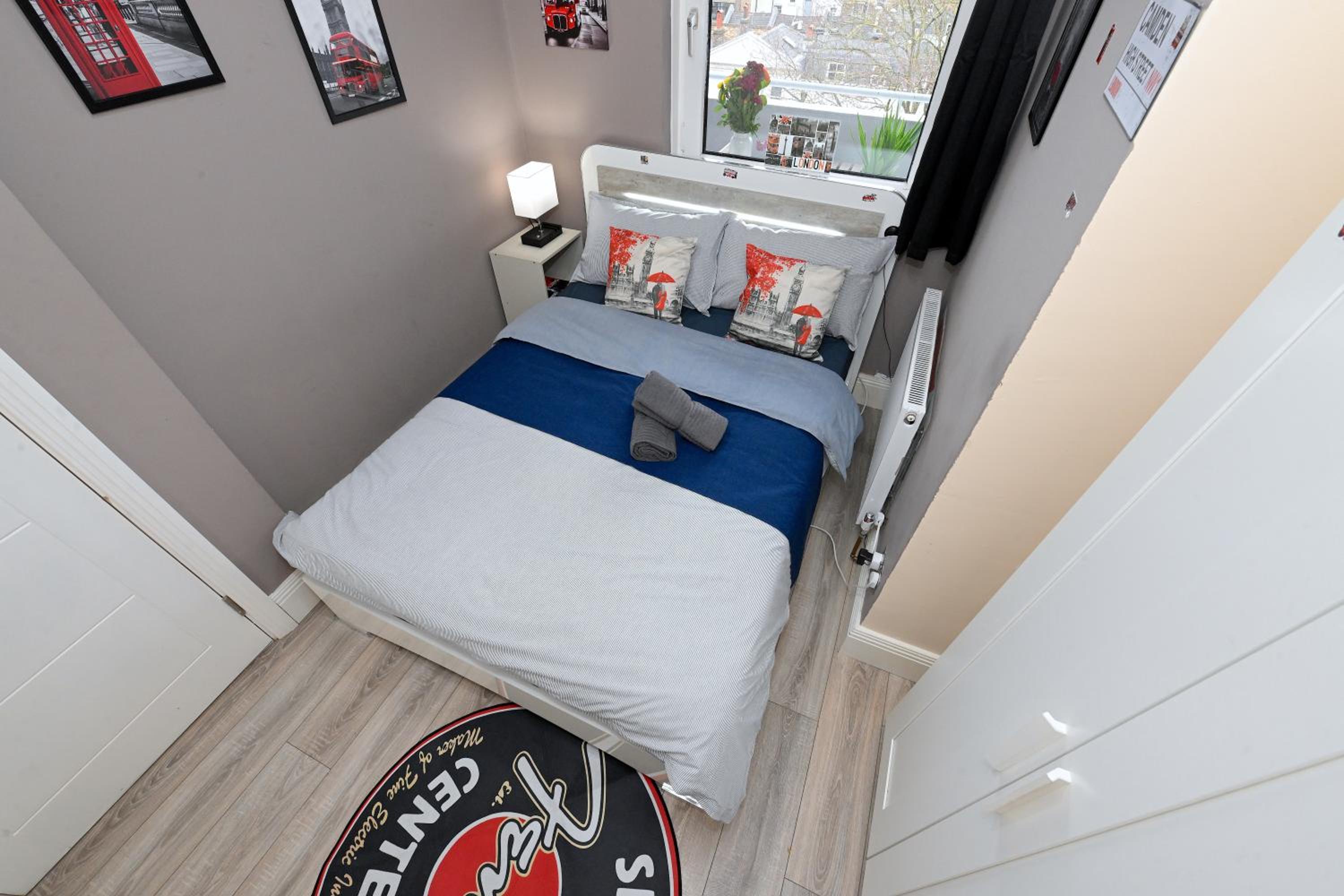 Apartment photo 3