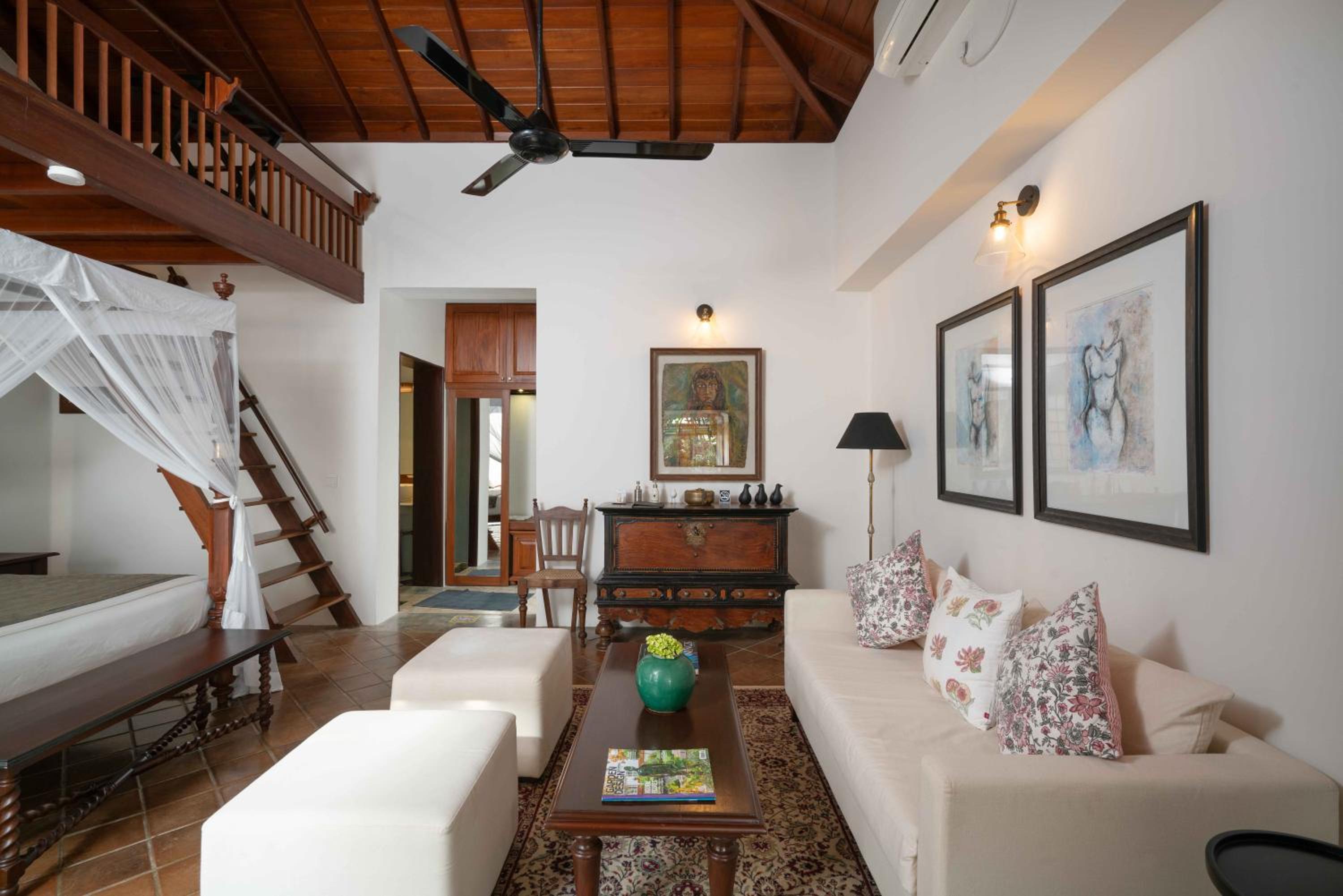 Master Room - Photo 6