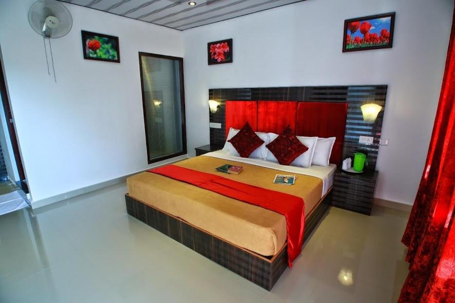 Deluxe Double Or Twin Room With Balcony photo 1