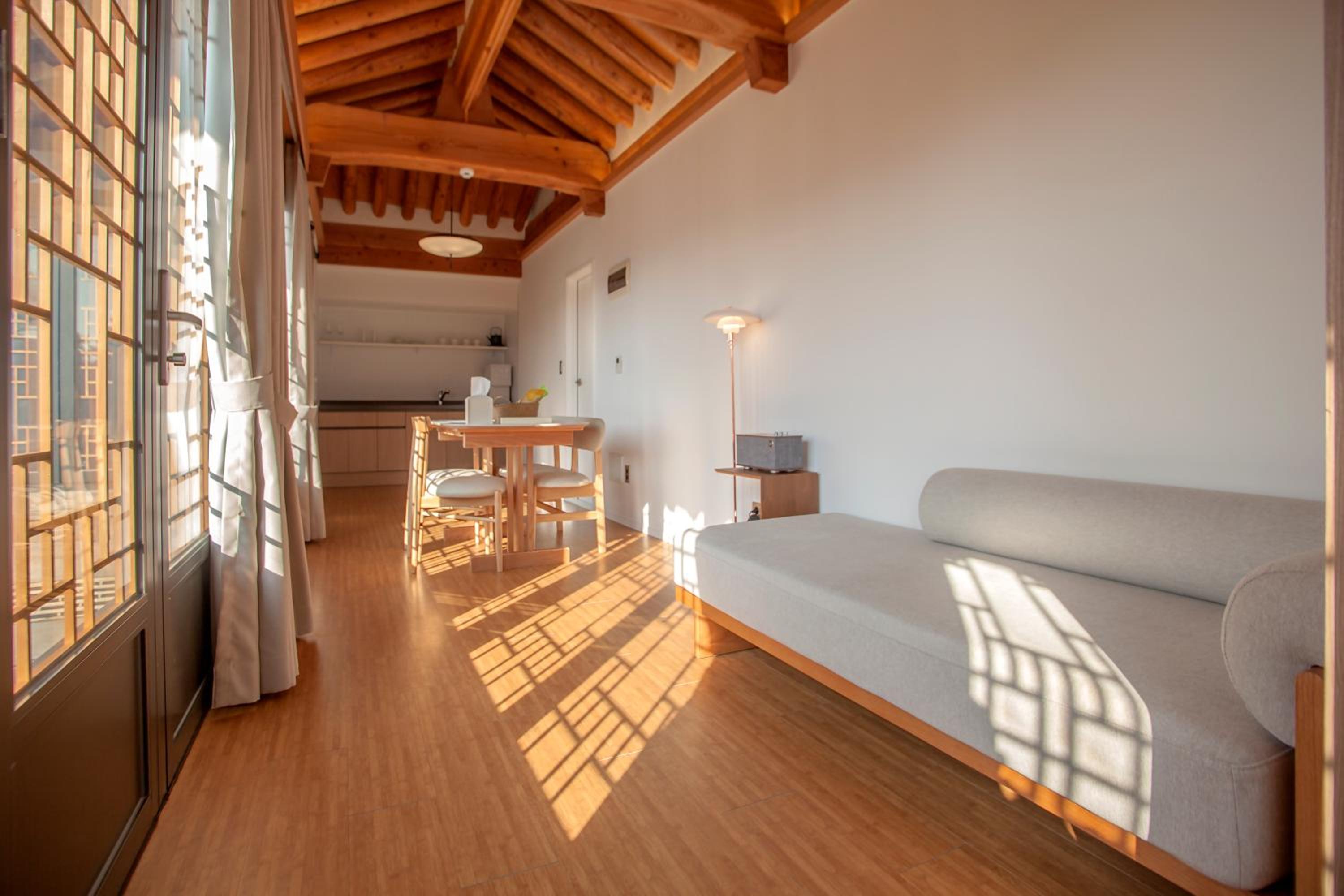 [MEOMUM1] Hanok 2-bedroom Premier Suite Pet Room: Ocean View