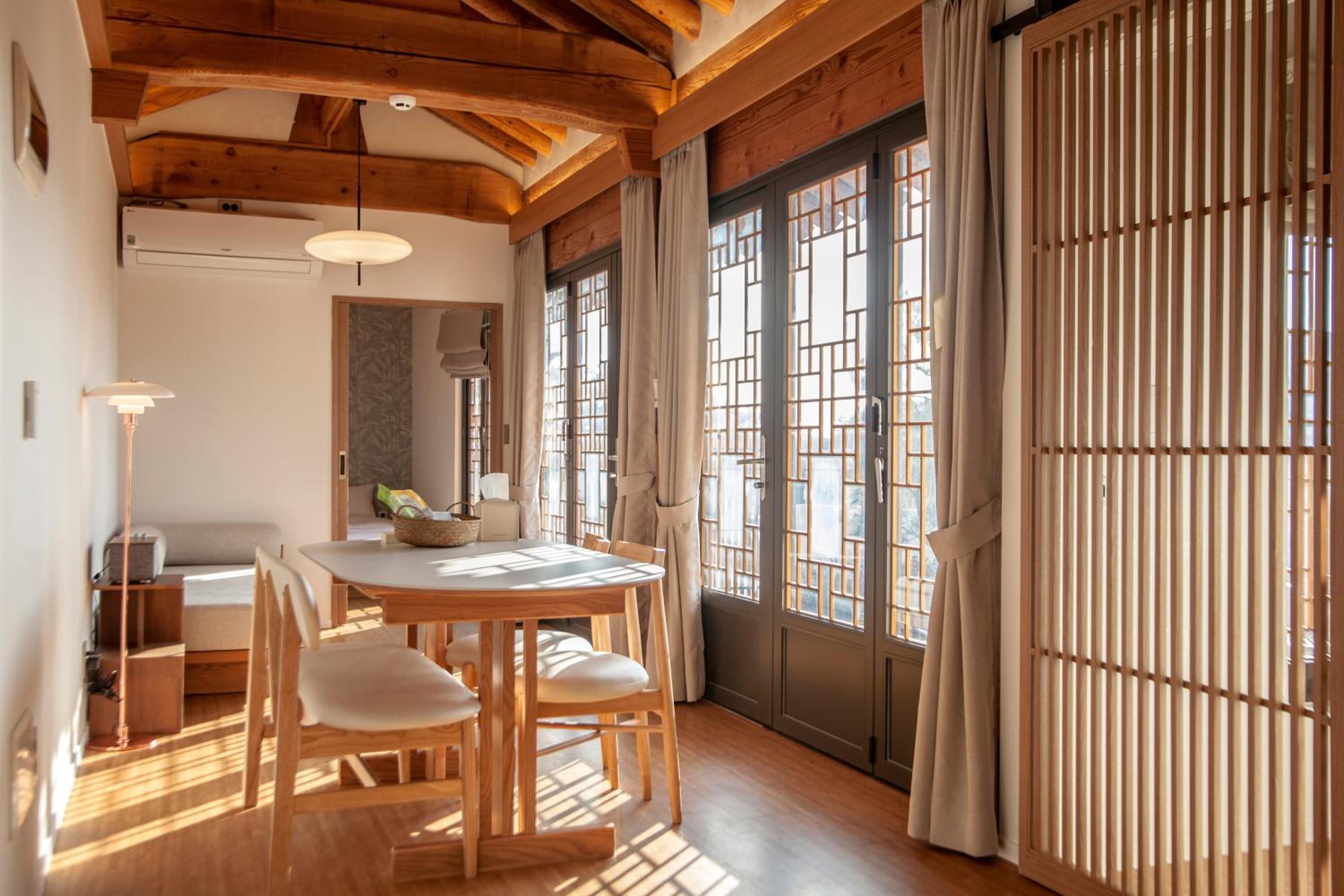 [MEOMUM1] Hanok 2-bedroom Premier Suite Pet Room: Ocean View photo 3