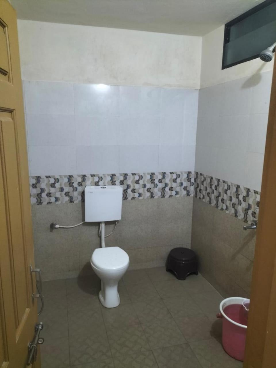 Deluxe Double Room (2 Adults + 1 Child) photo 2