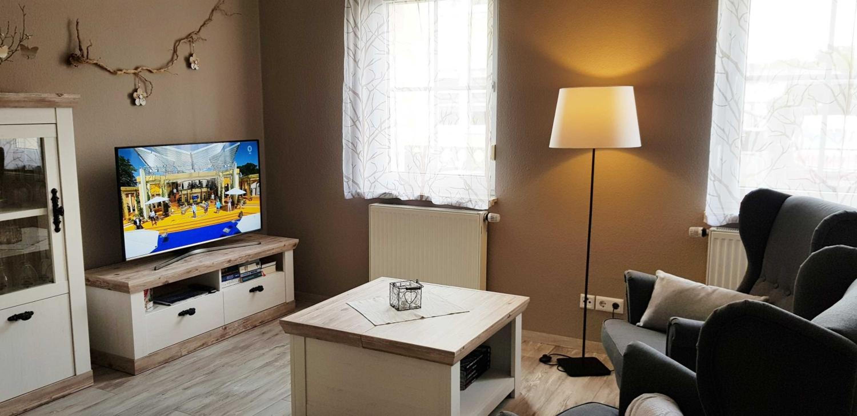 One-Bedroom Apartment with Shower photo 2