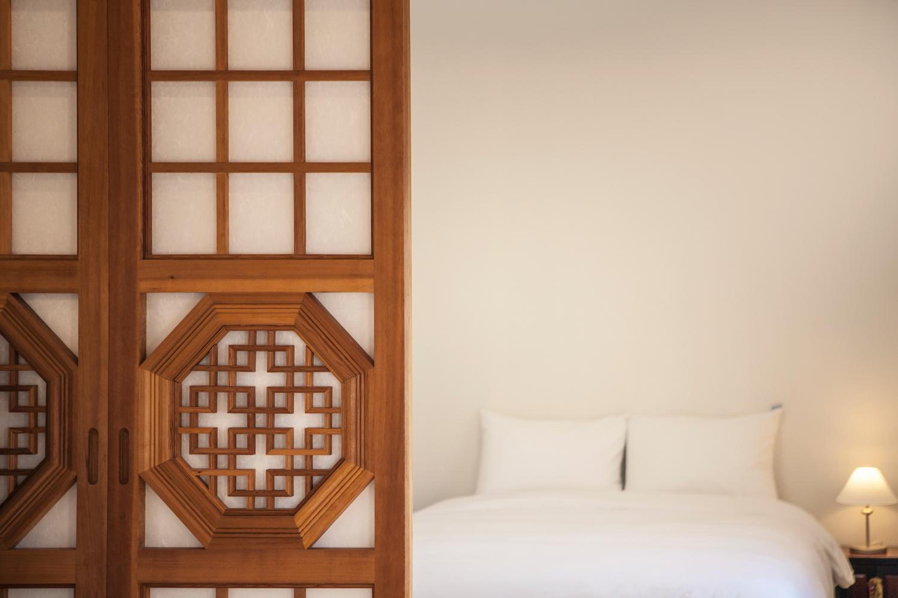 [Pul-kkoch]Hanok Two-bedroom Premier Suite: Garden View photo 3