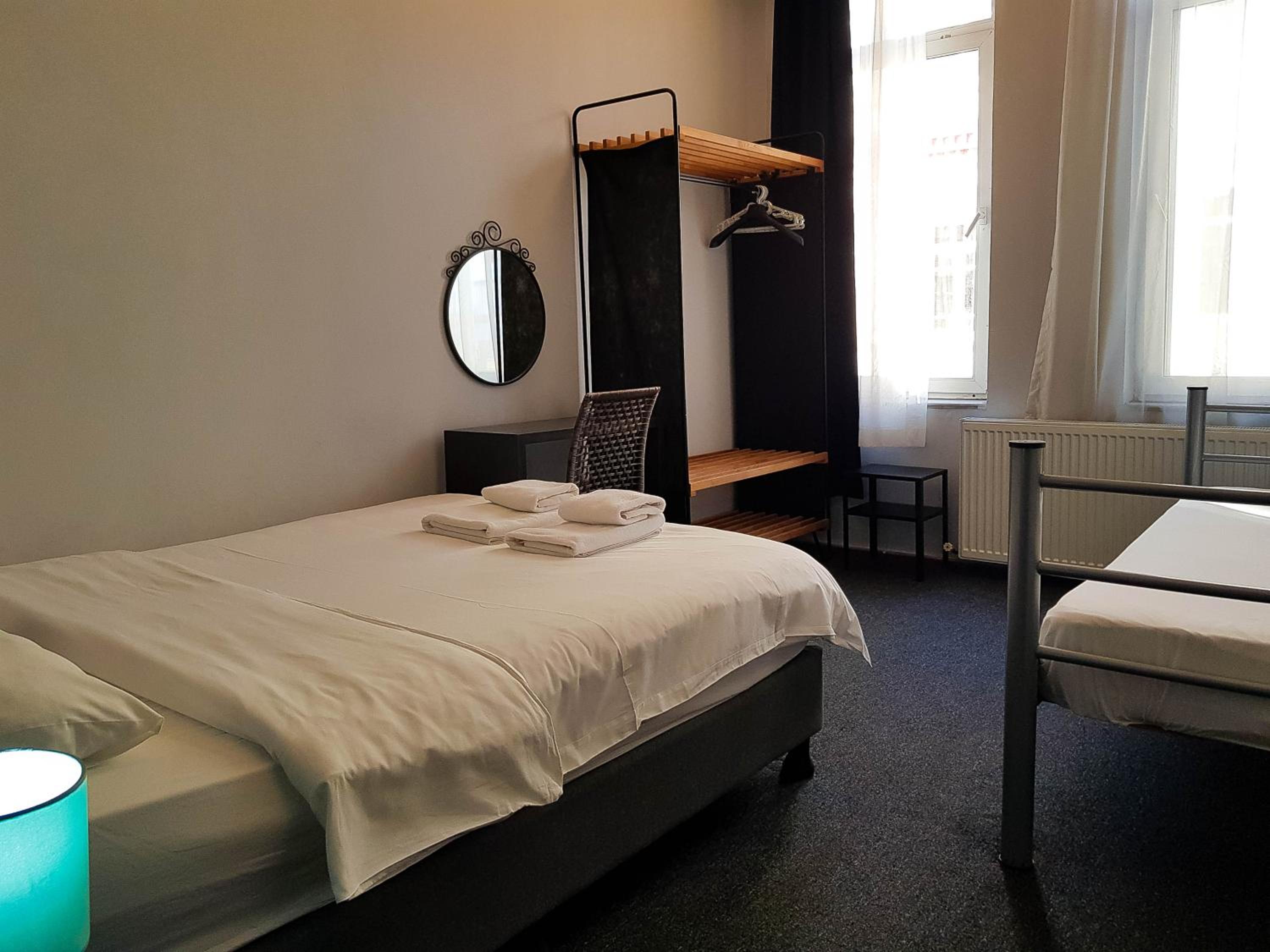 Standard Double Room With Shared Bathroom photo 1