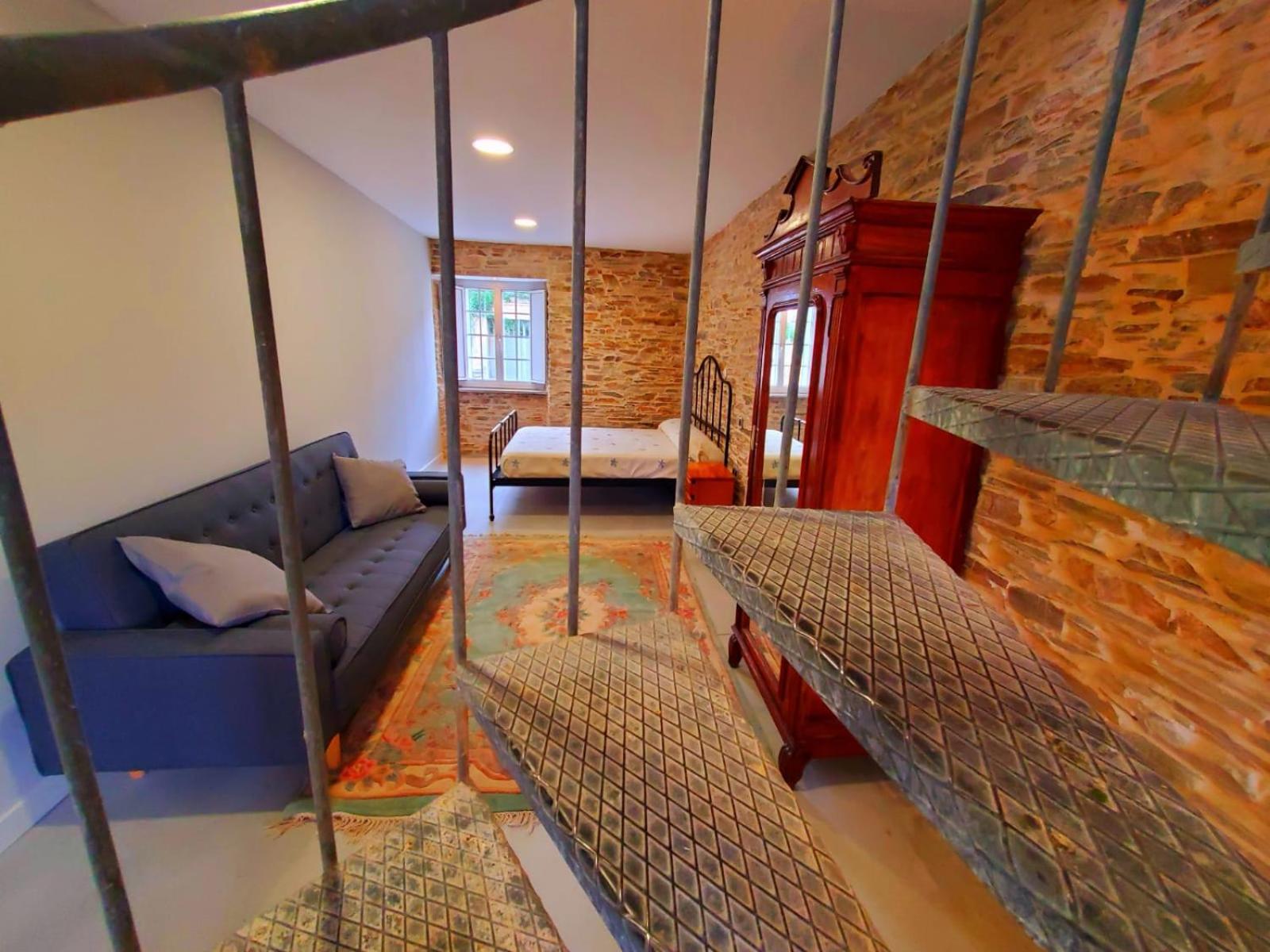 Two-Bedroom Apartment with Terrace photo 3