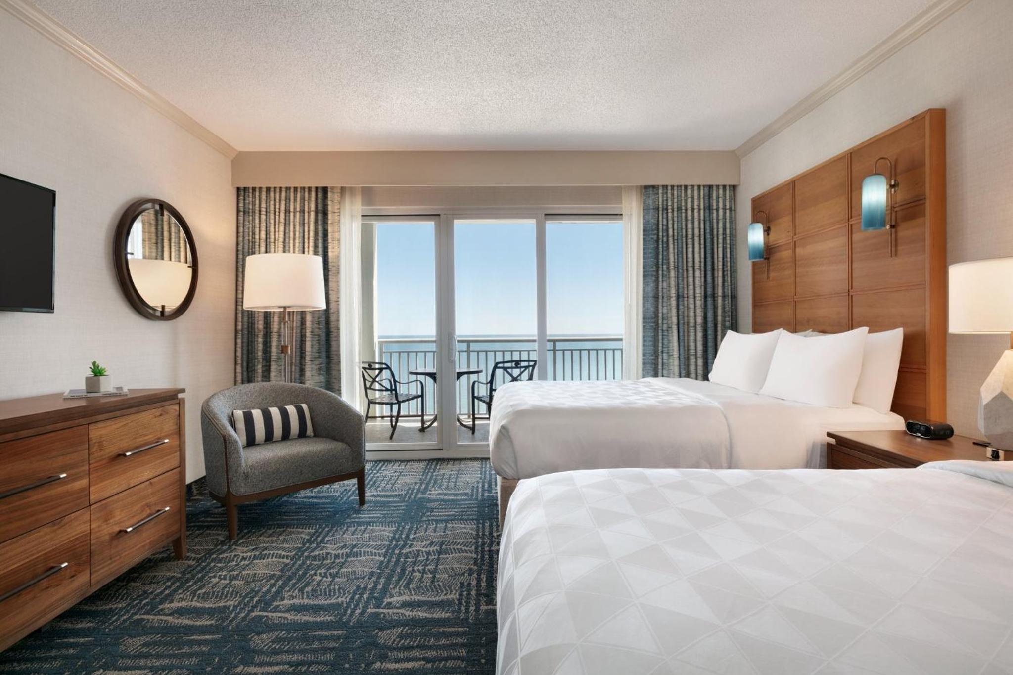 Suite with Two Queen Beds - Photo 5
