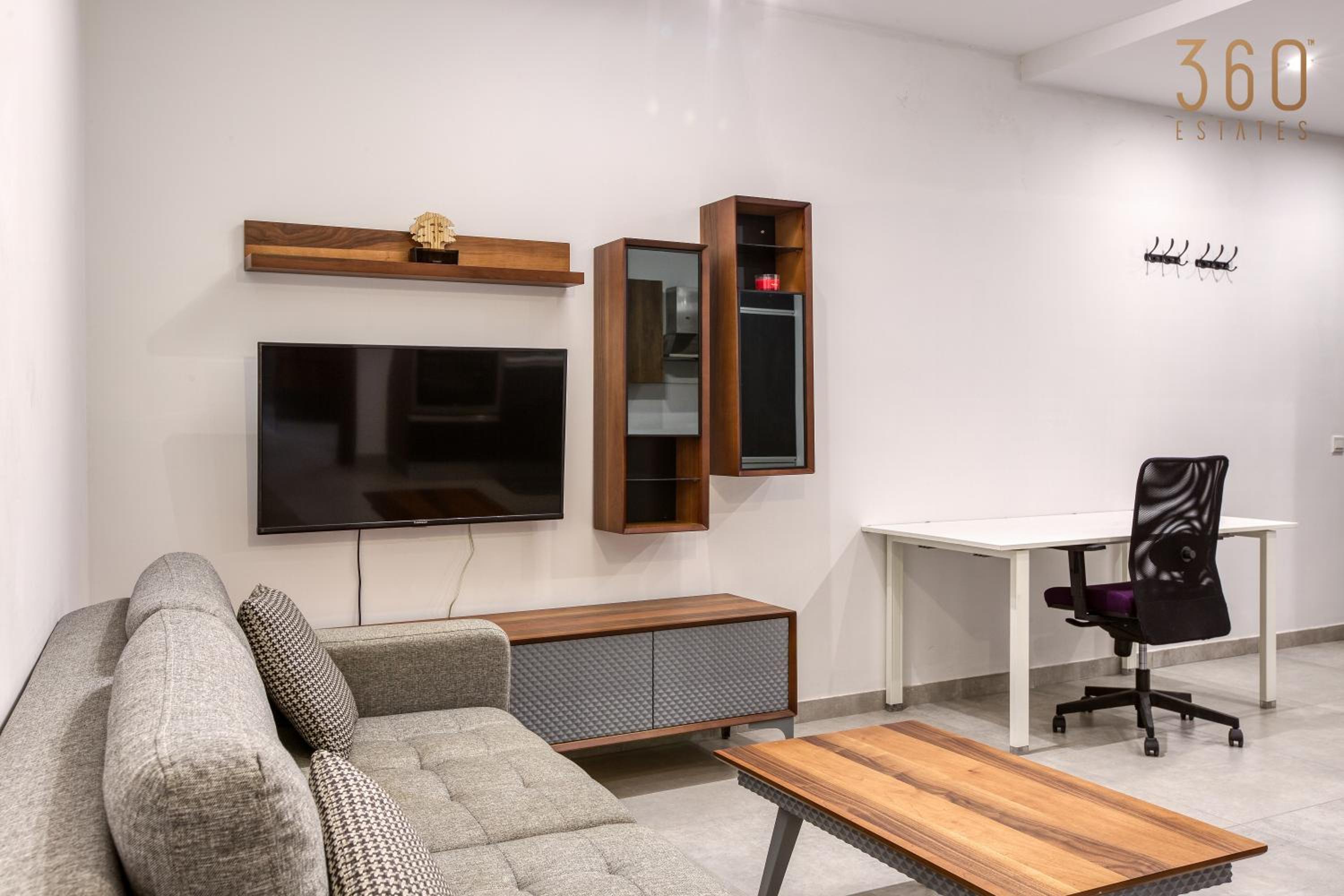 Apartment photo 3