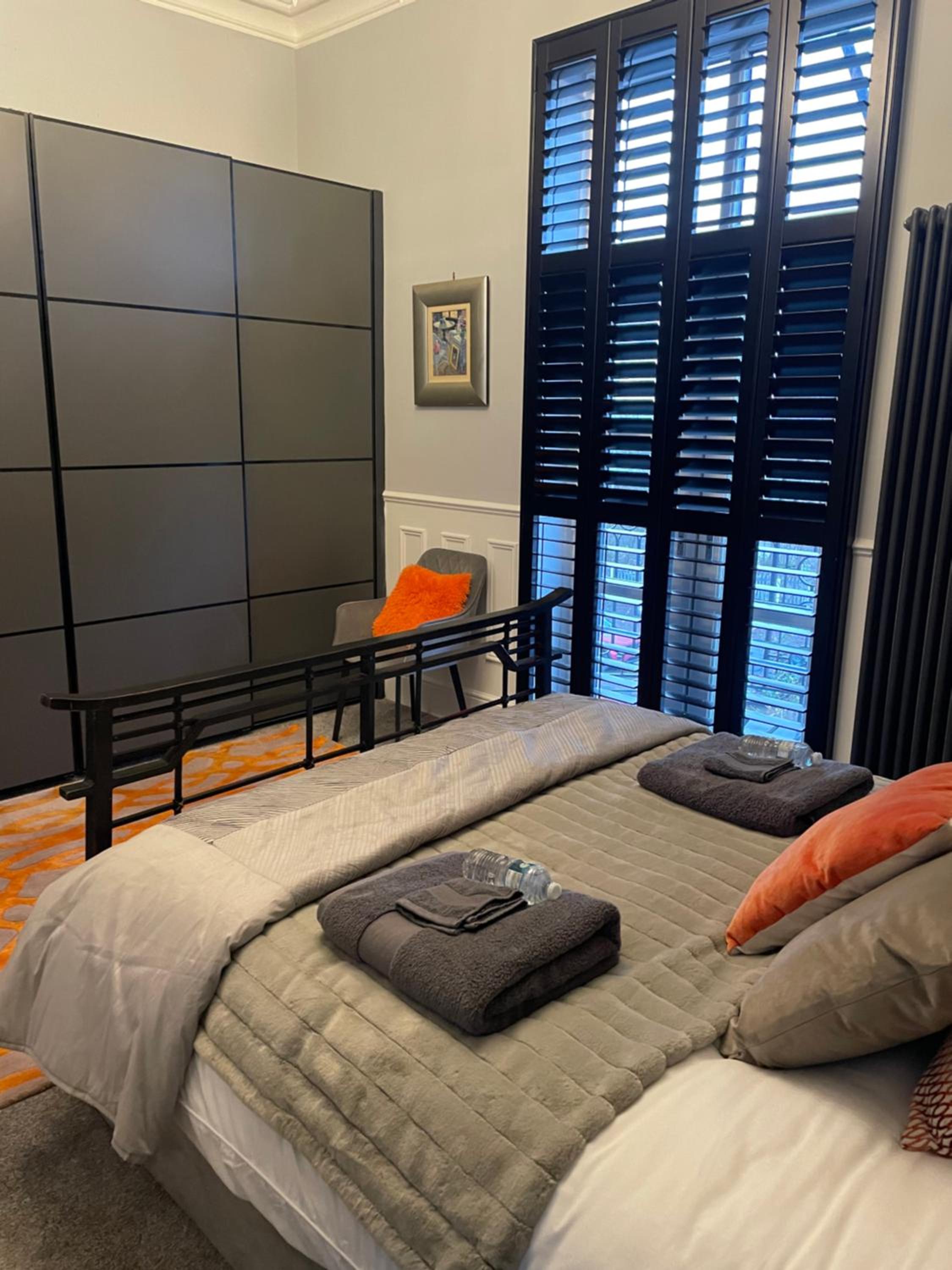 Deluxe King Room photo 1