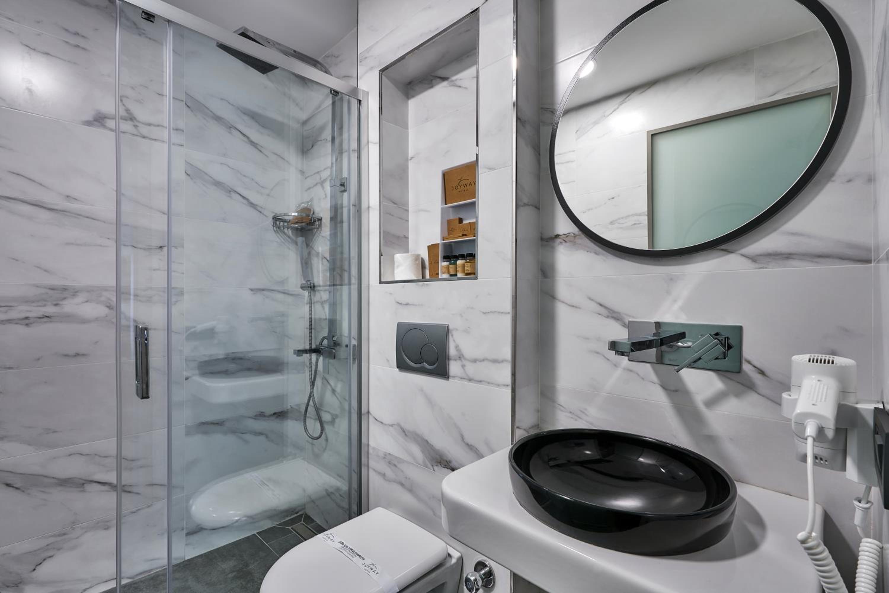Deluxe Double Room with Sea View photo 2