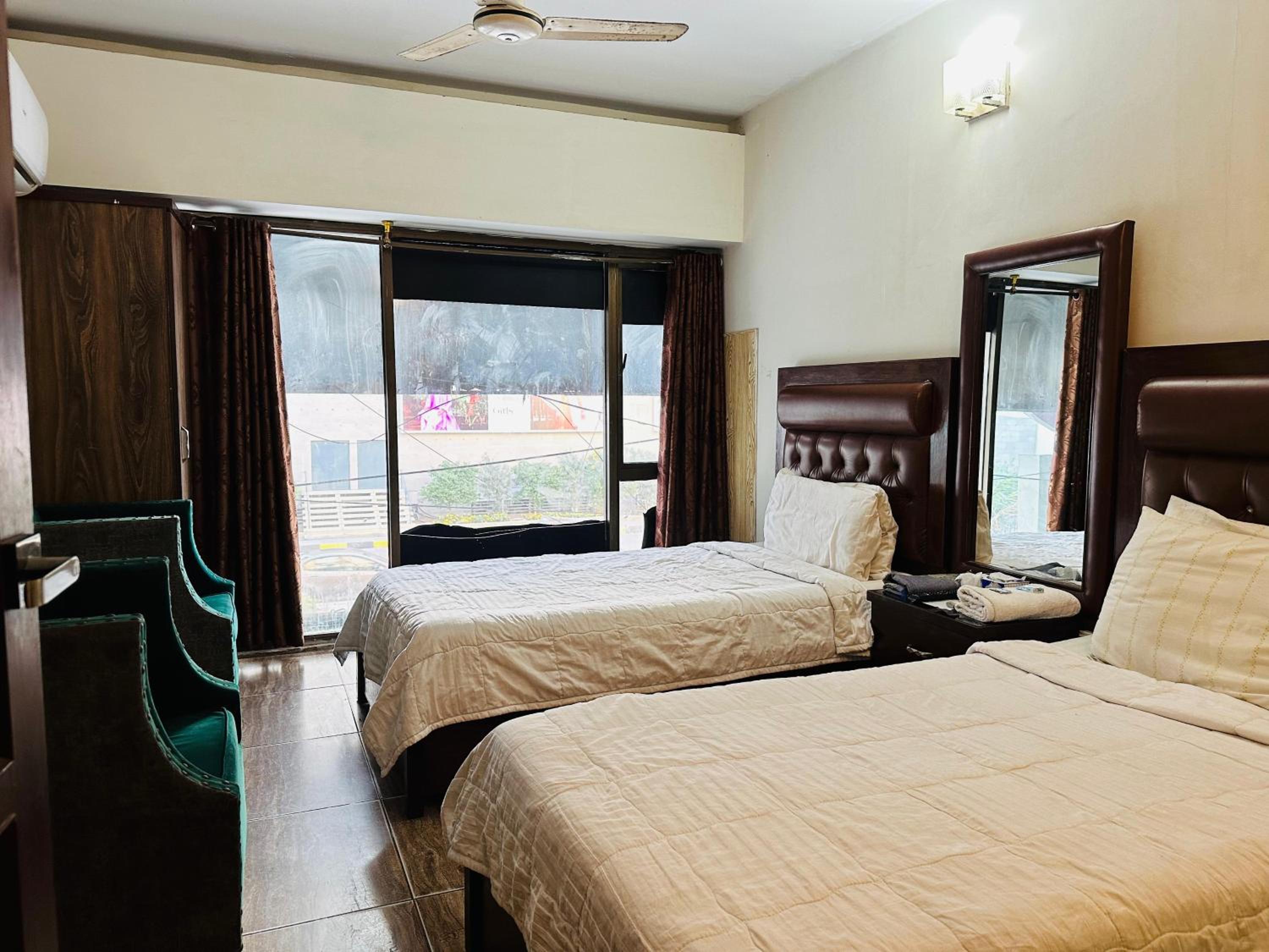 Standard Double Room With Two Double Beds