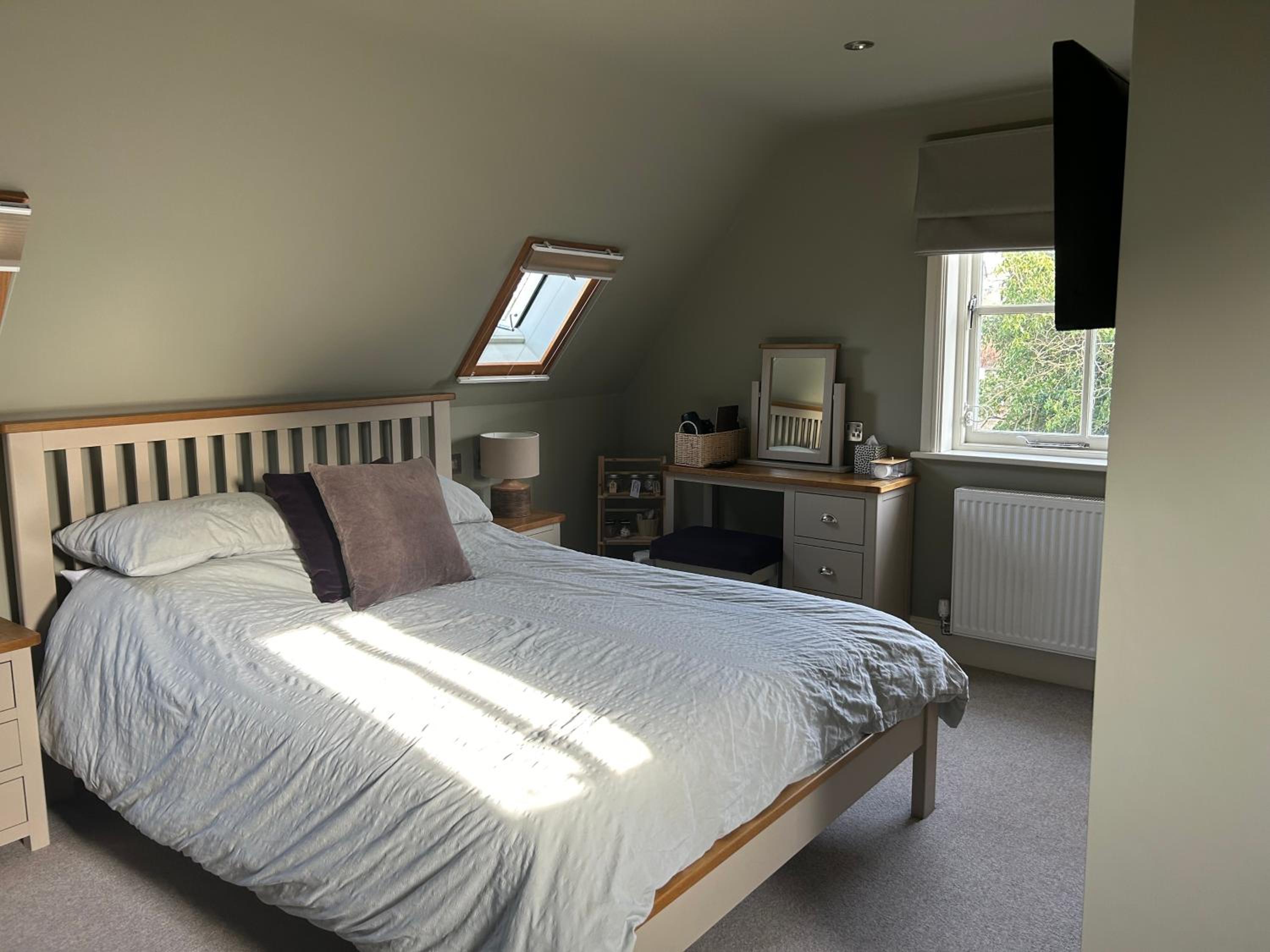 Large Double Room photo 3