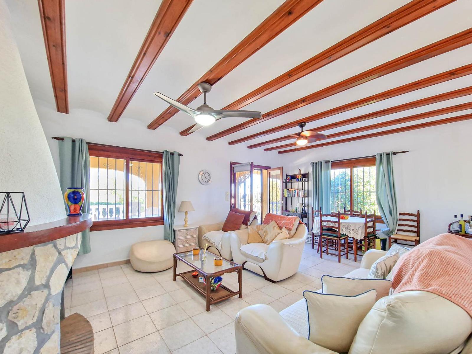 Casa de tres habitaciones