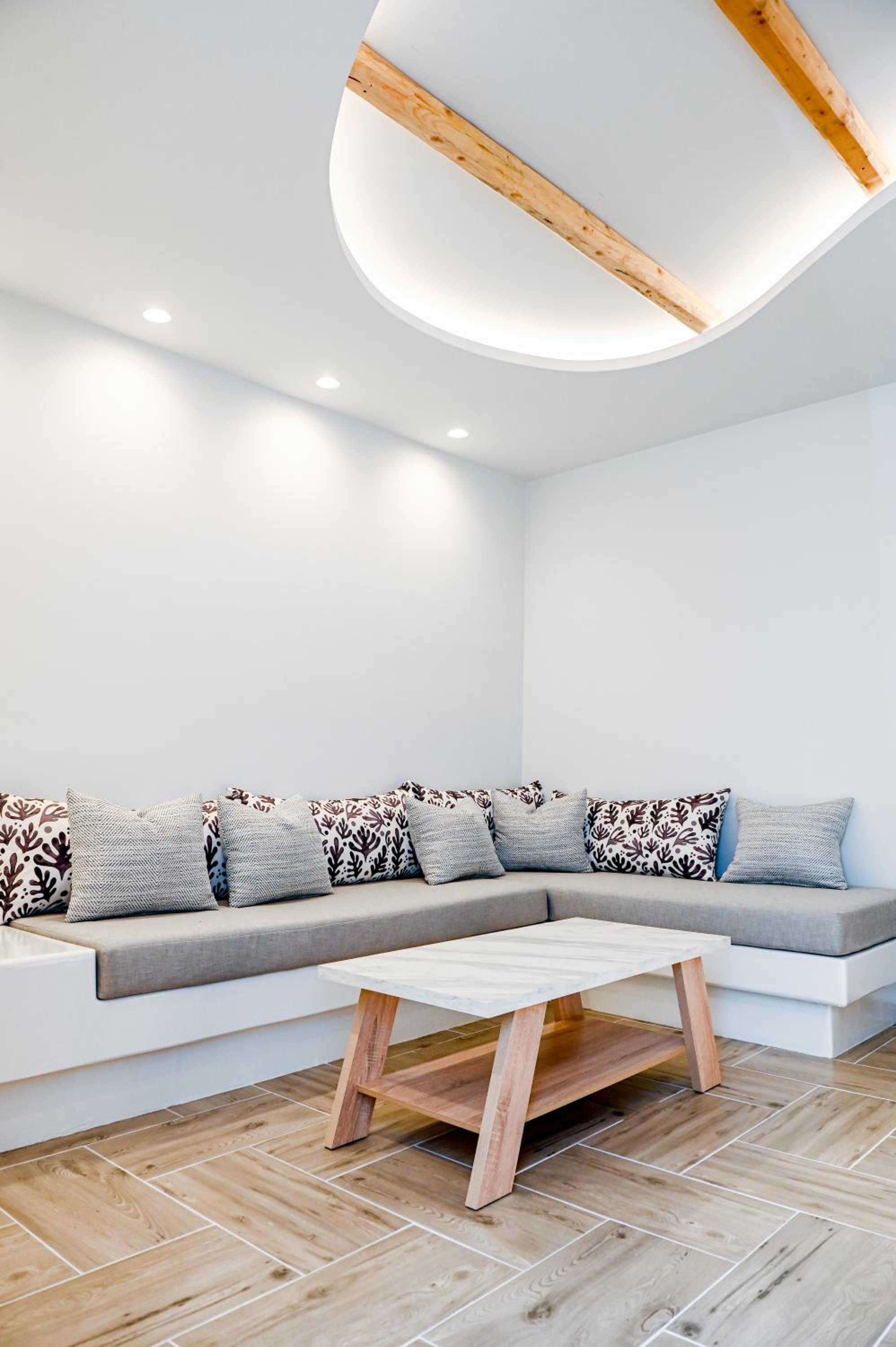 Standard Villa with no Hot Tub - Lower ground floor room