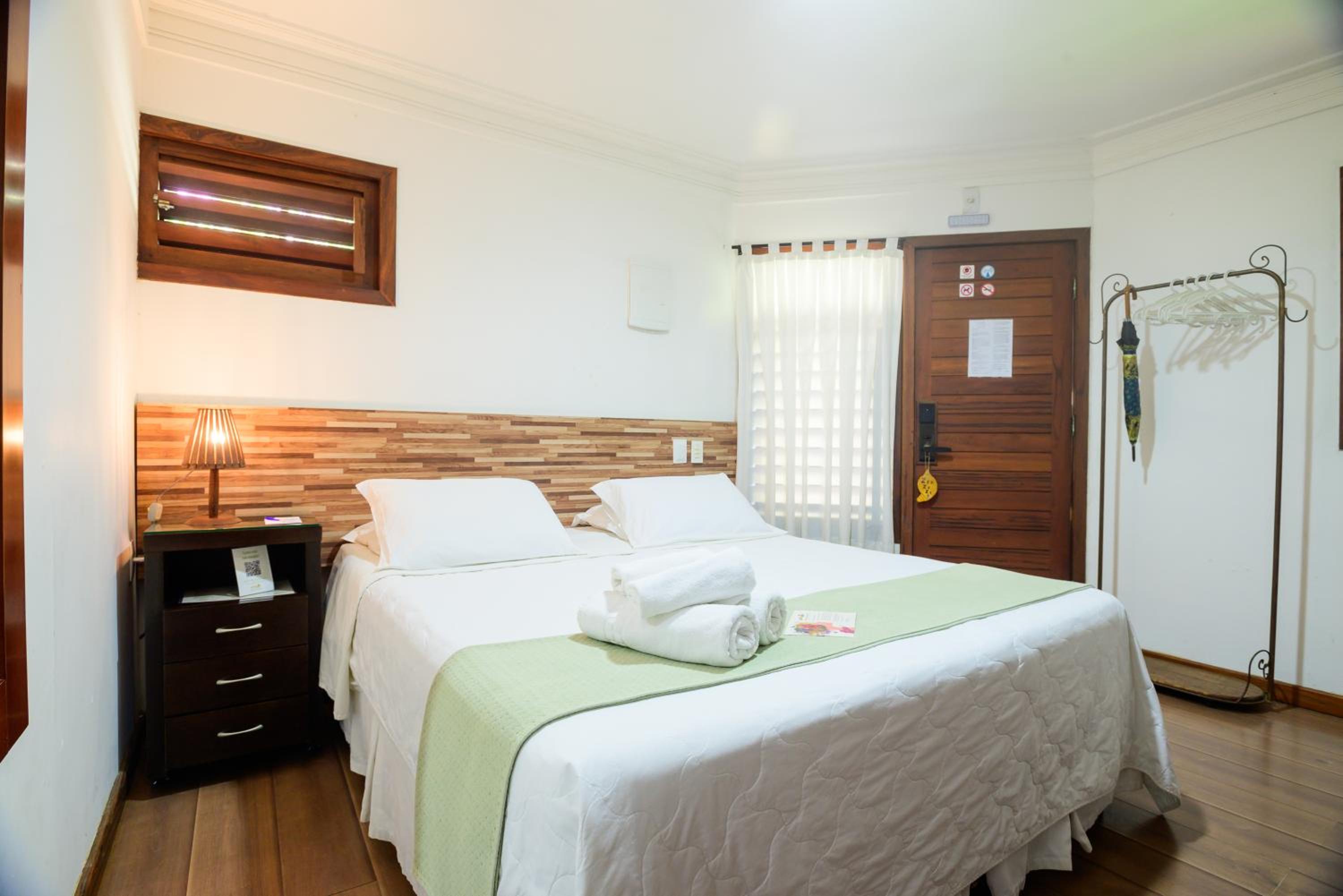 Deluxe Suite - Photo 6