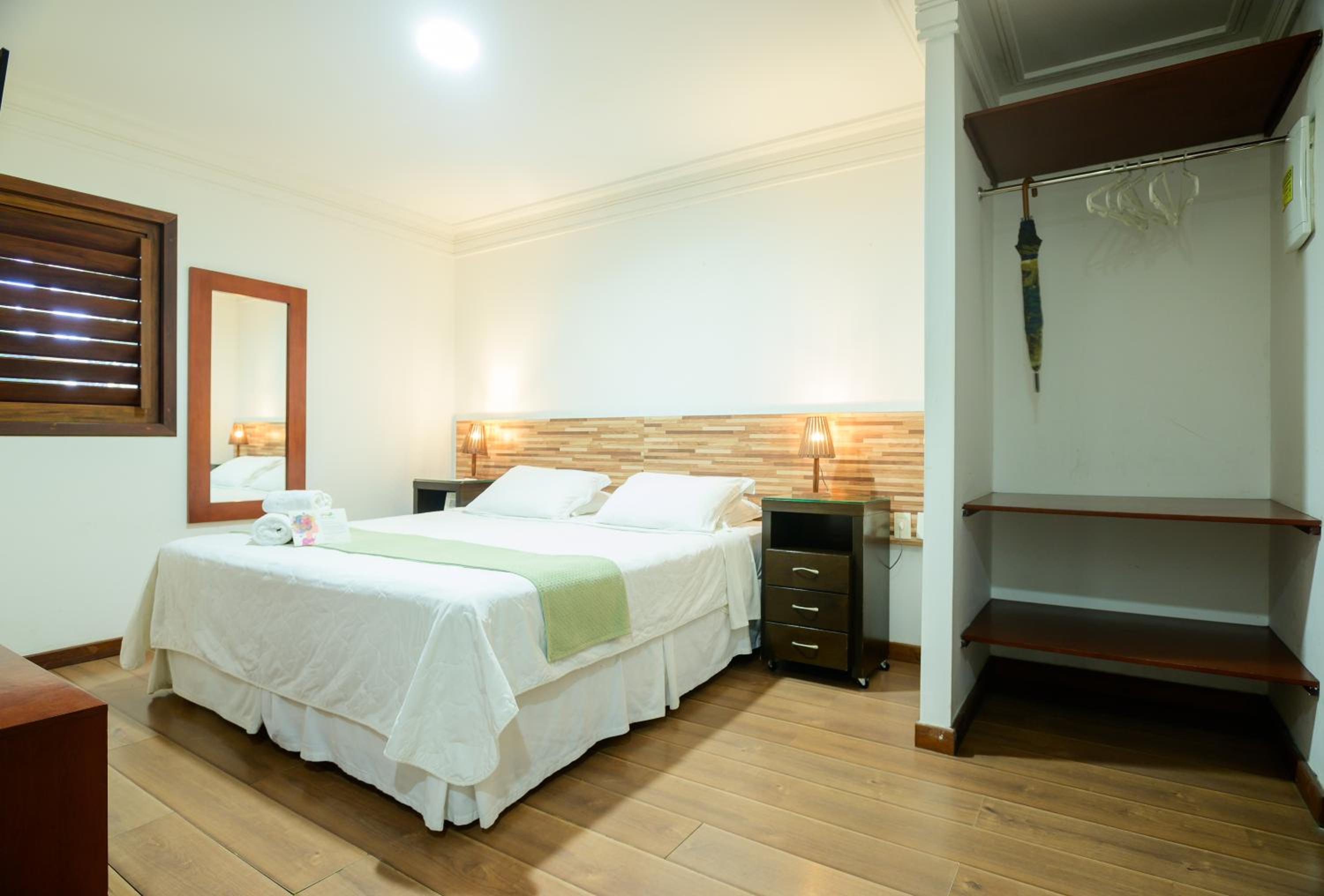 Deluxe Suite - Photo 19