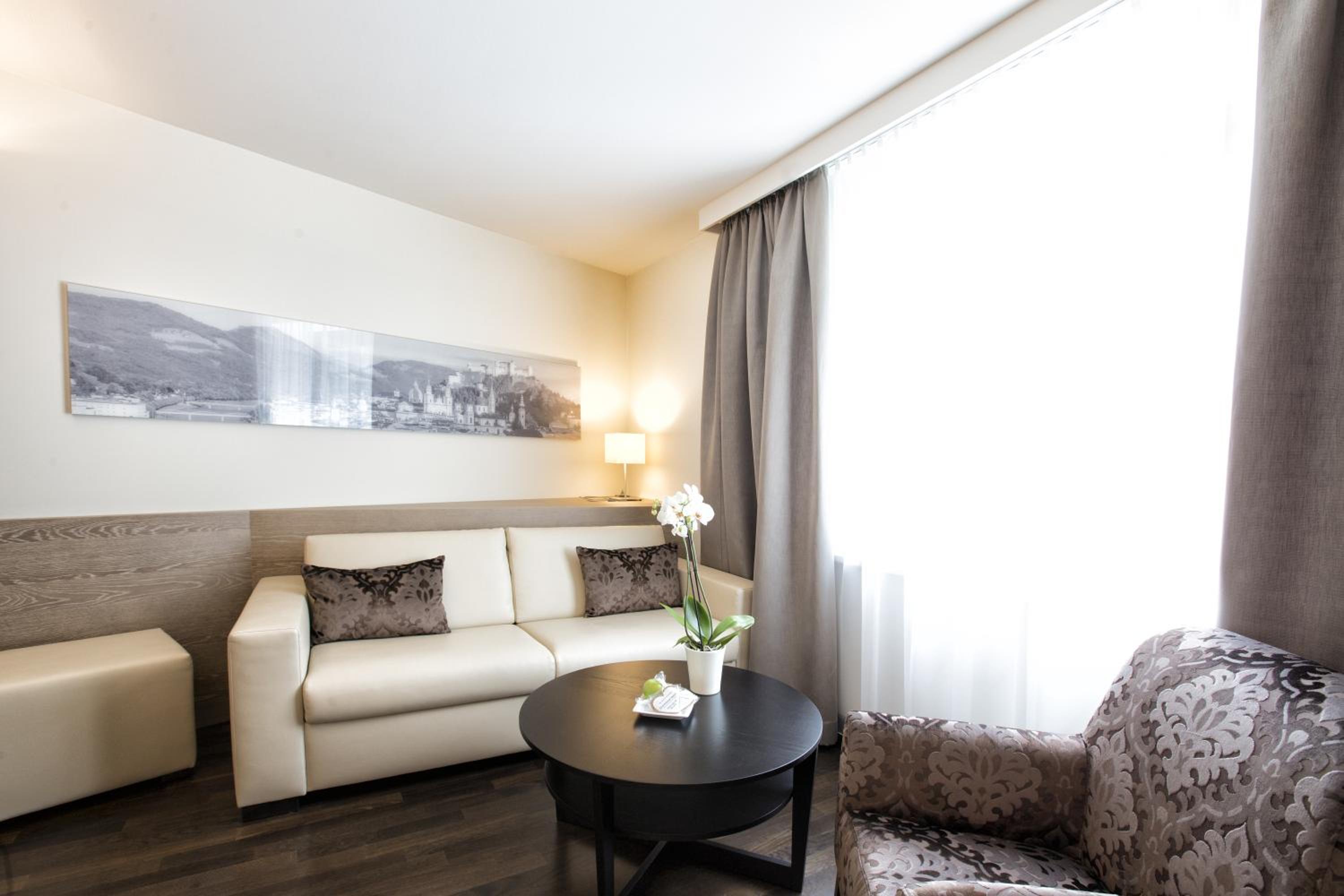Junior Suite - Photo 2