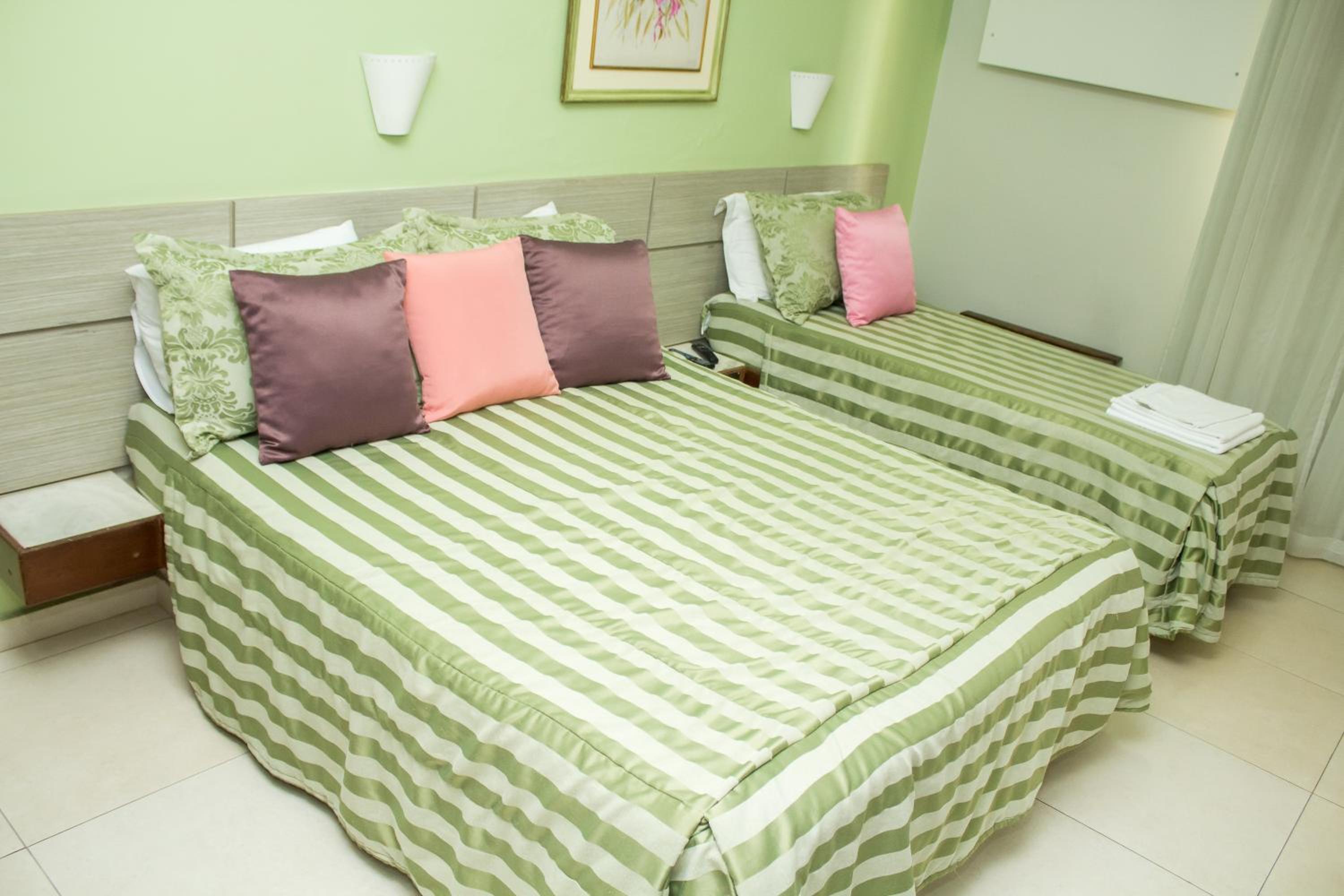 Superior Triple Room photo 1