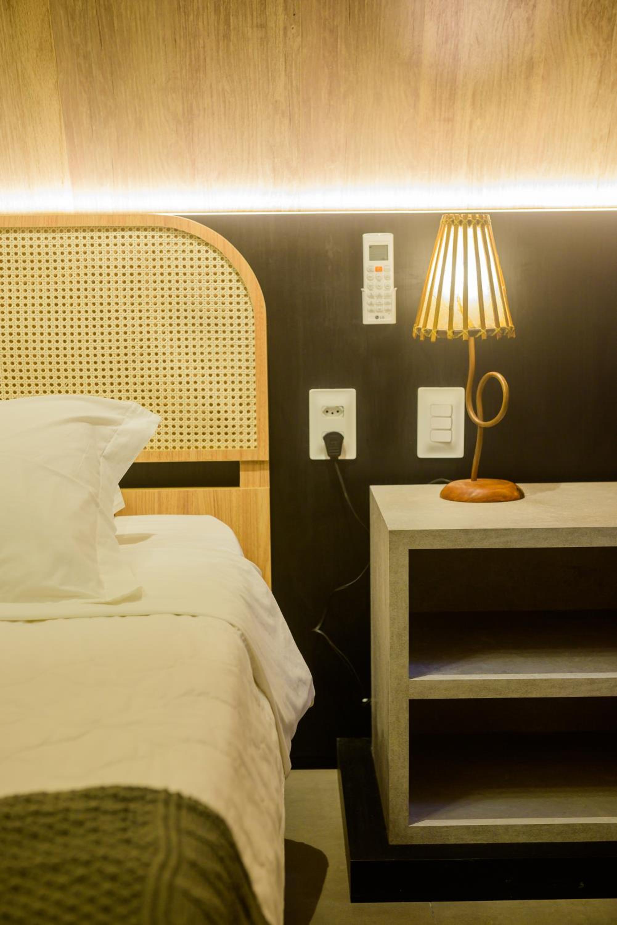 Suite - Photo 9