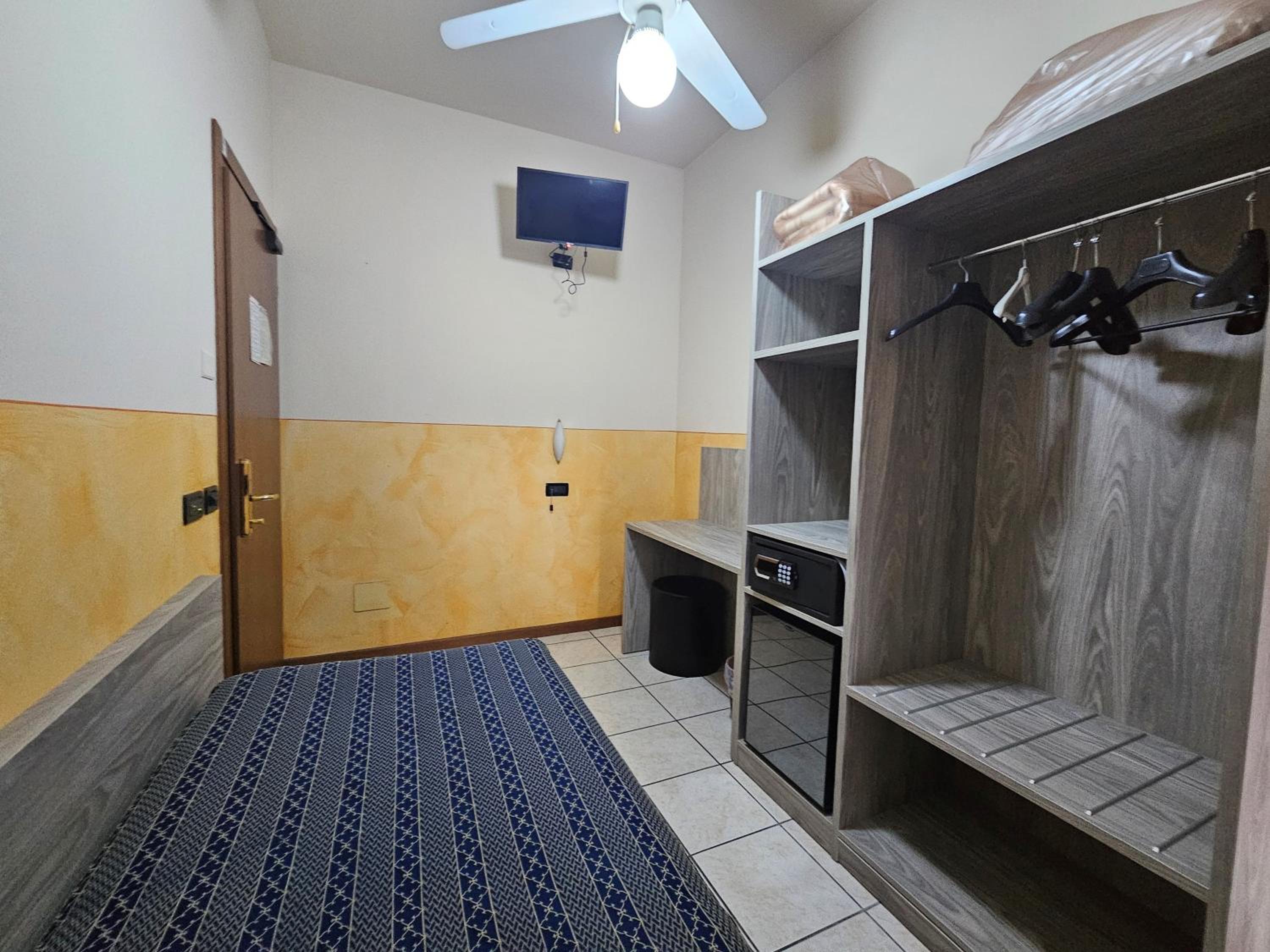 Superior Single Room photo 2