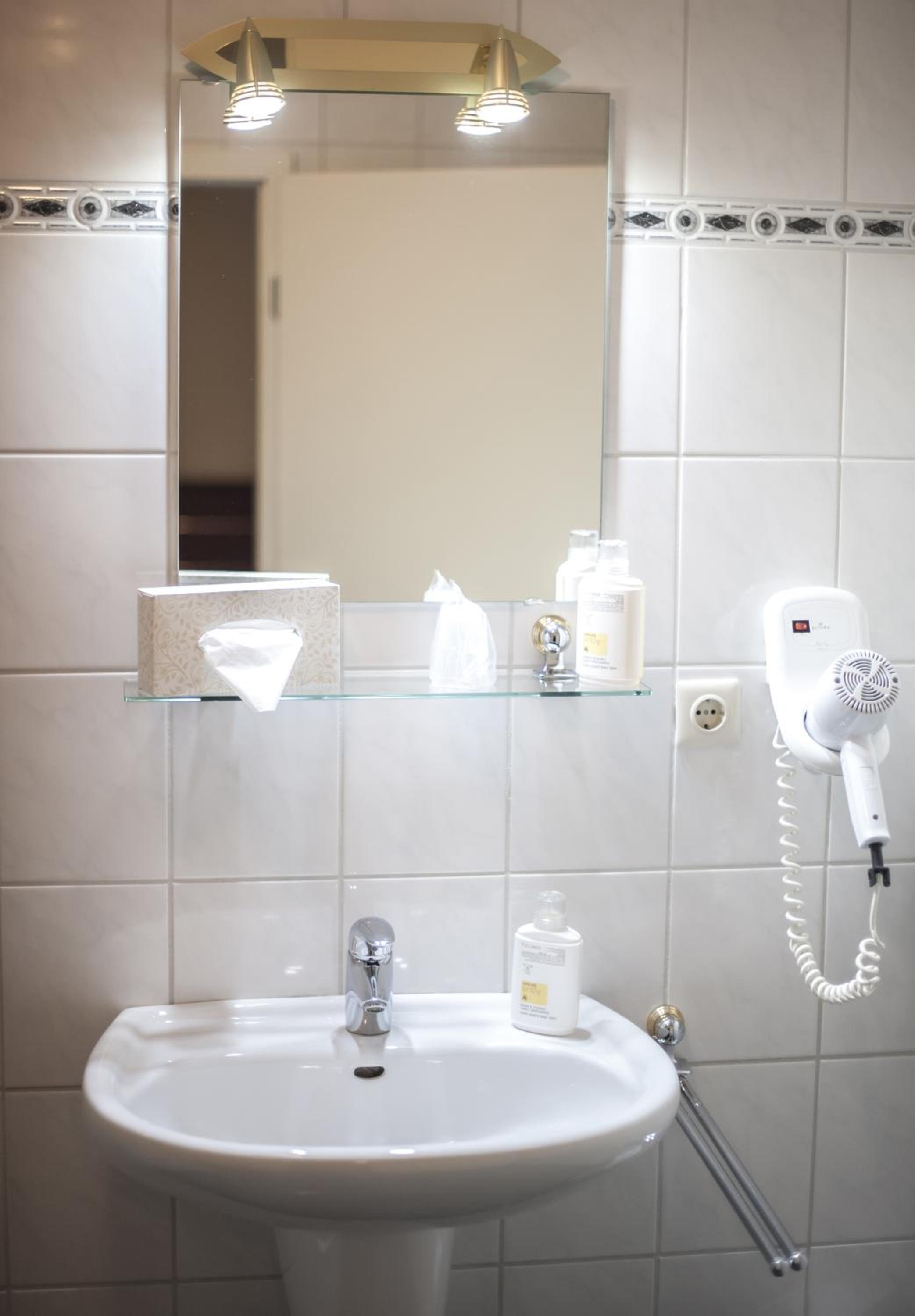 Standard Single Room photo 2