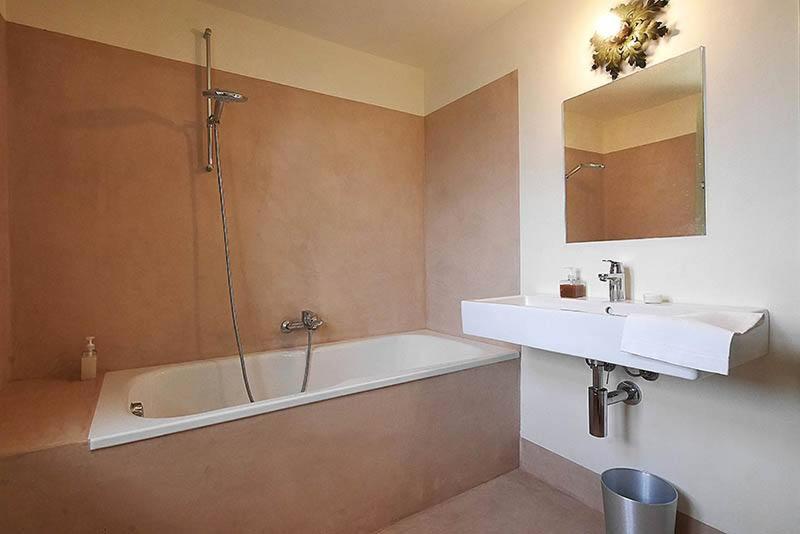 Two-Bedroom Apartment photo 2