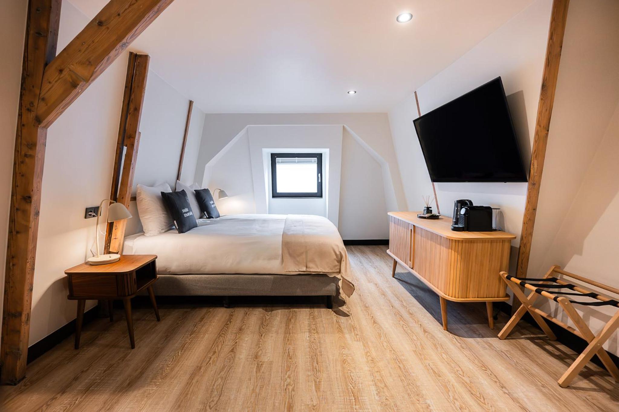 Comfort Queen Room photo 3