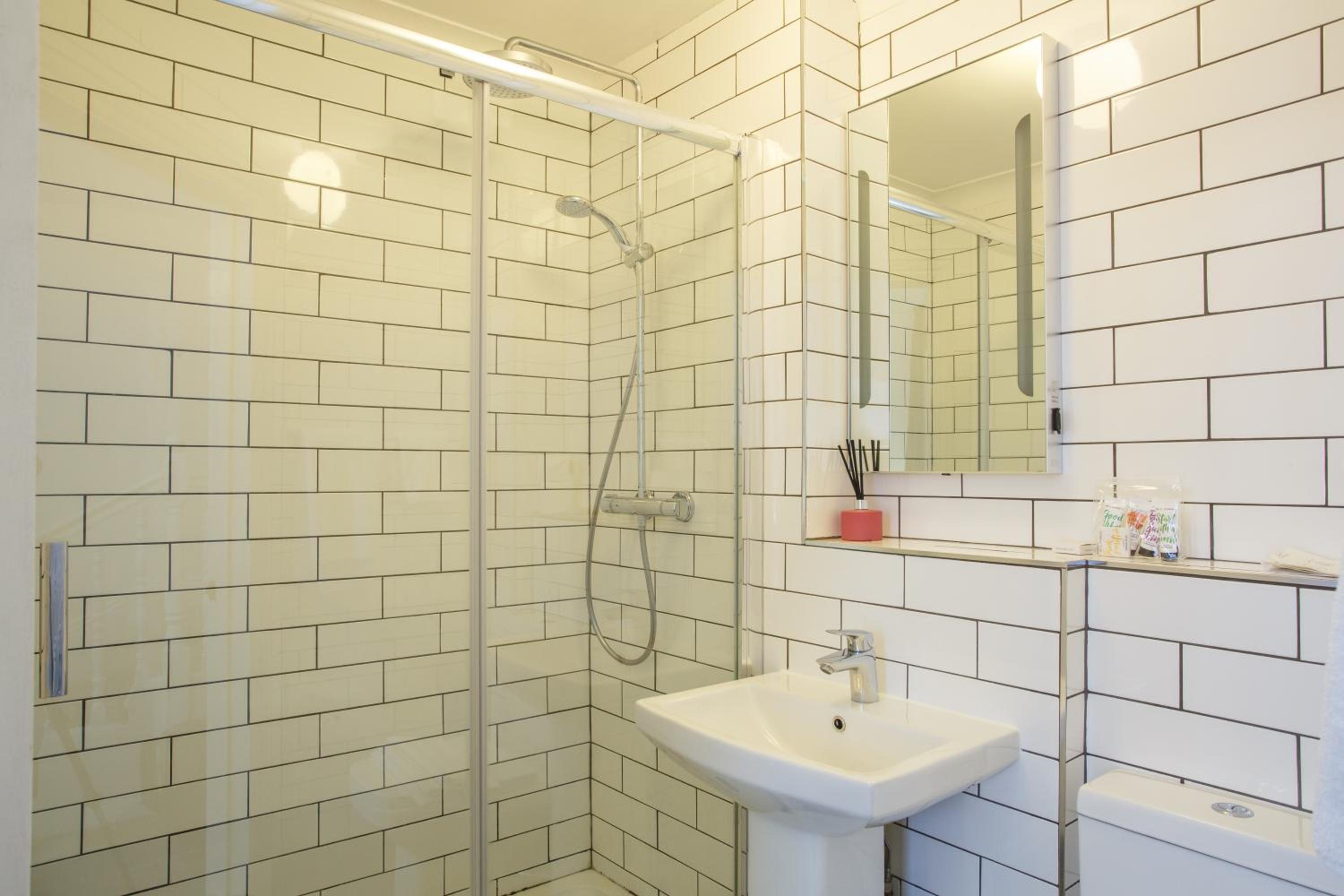 Superior Double Room - Photo 4