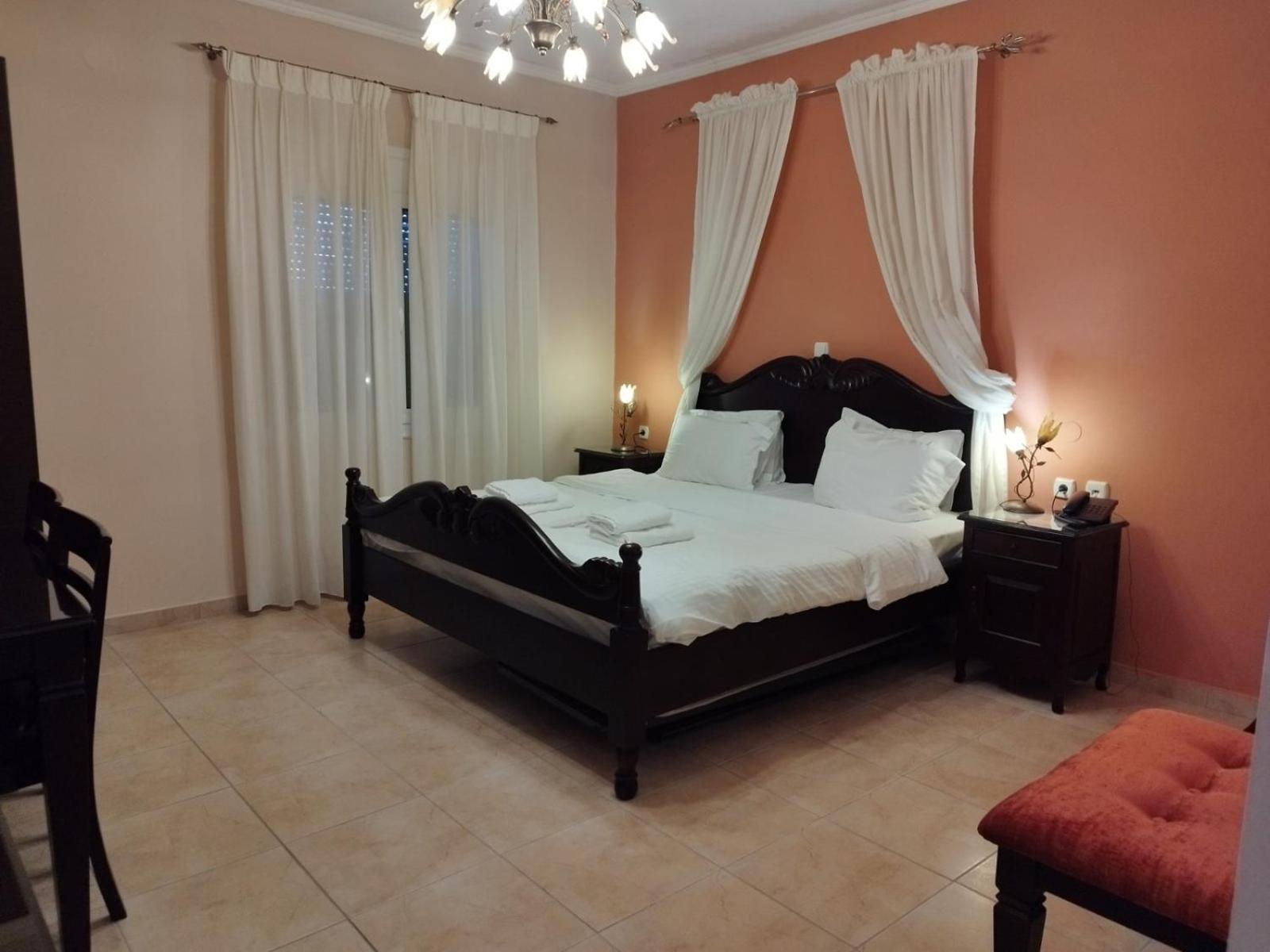 Three-Bedroom Apartment - Photo 2