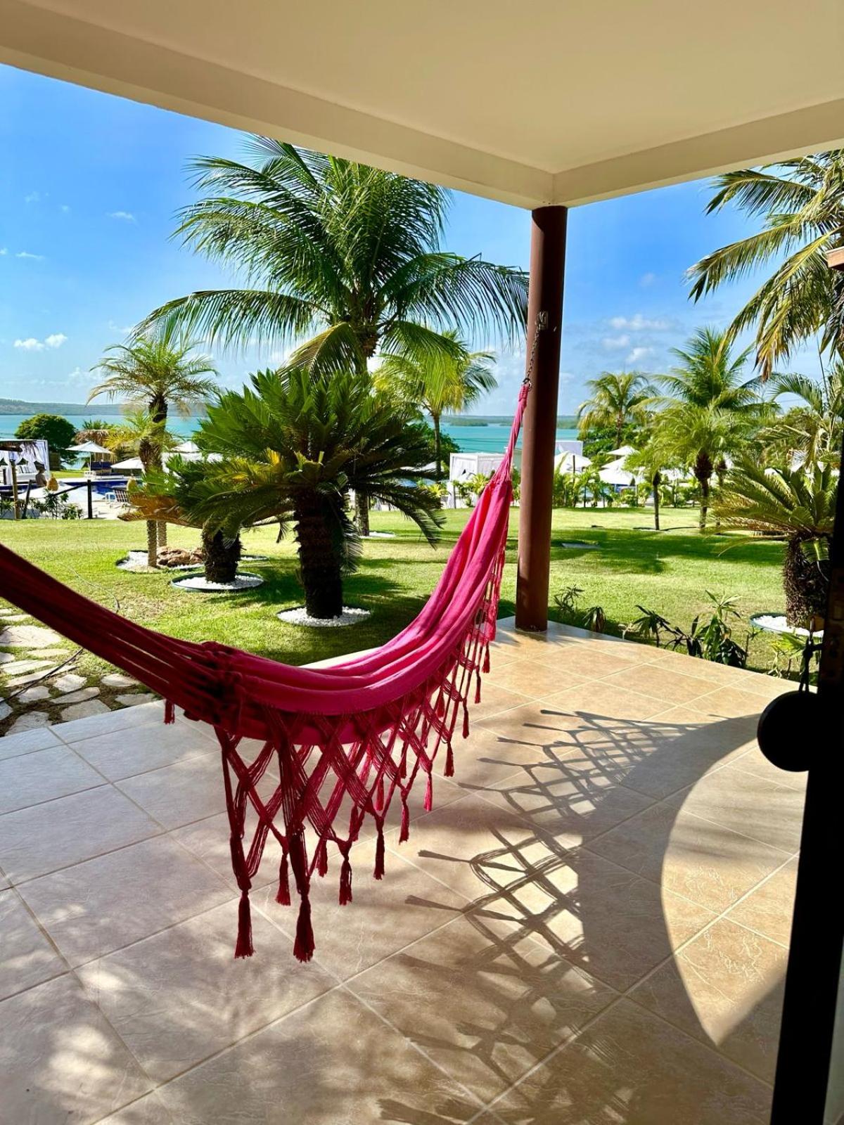 Luxury Family Chalet with Lagoon and Pool View - Photo 12