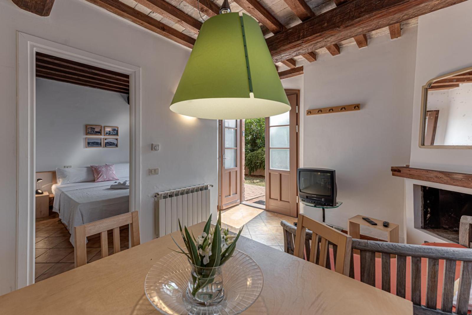 Apartment with Veranda photo 2