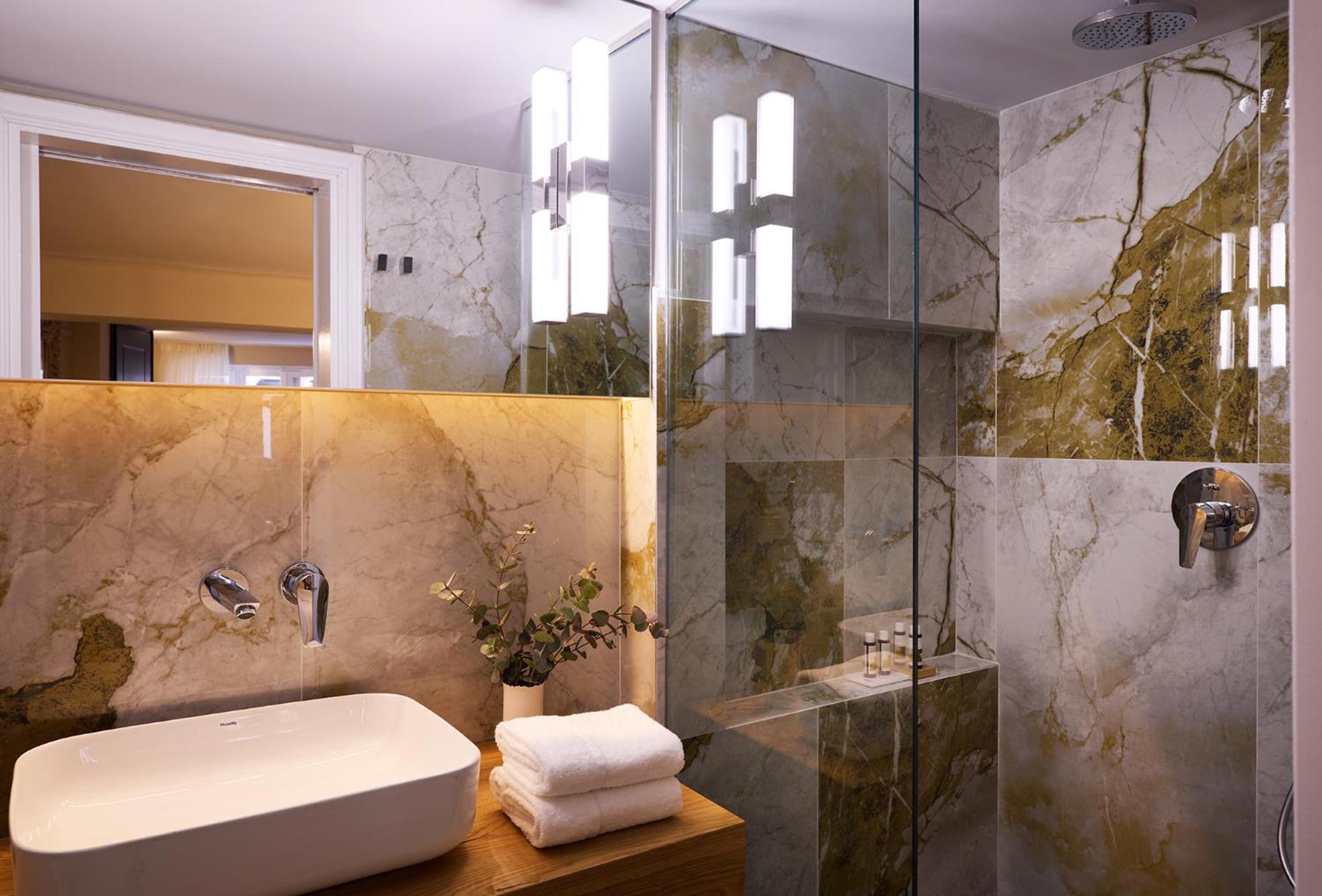 Superior Suite photo 2