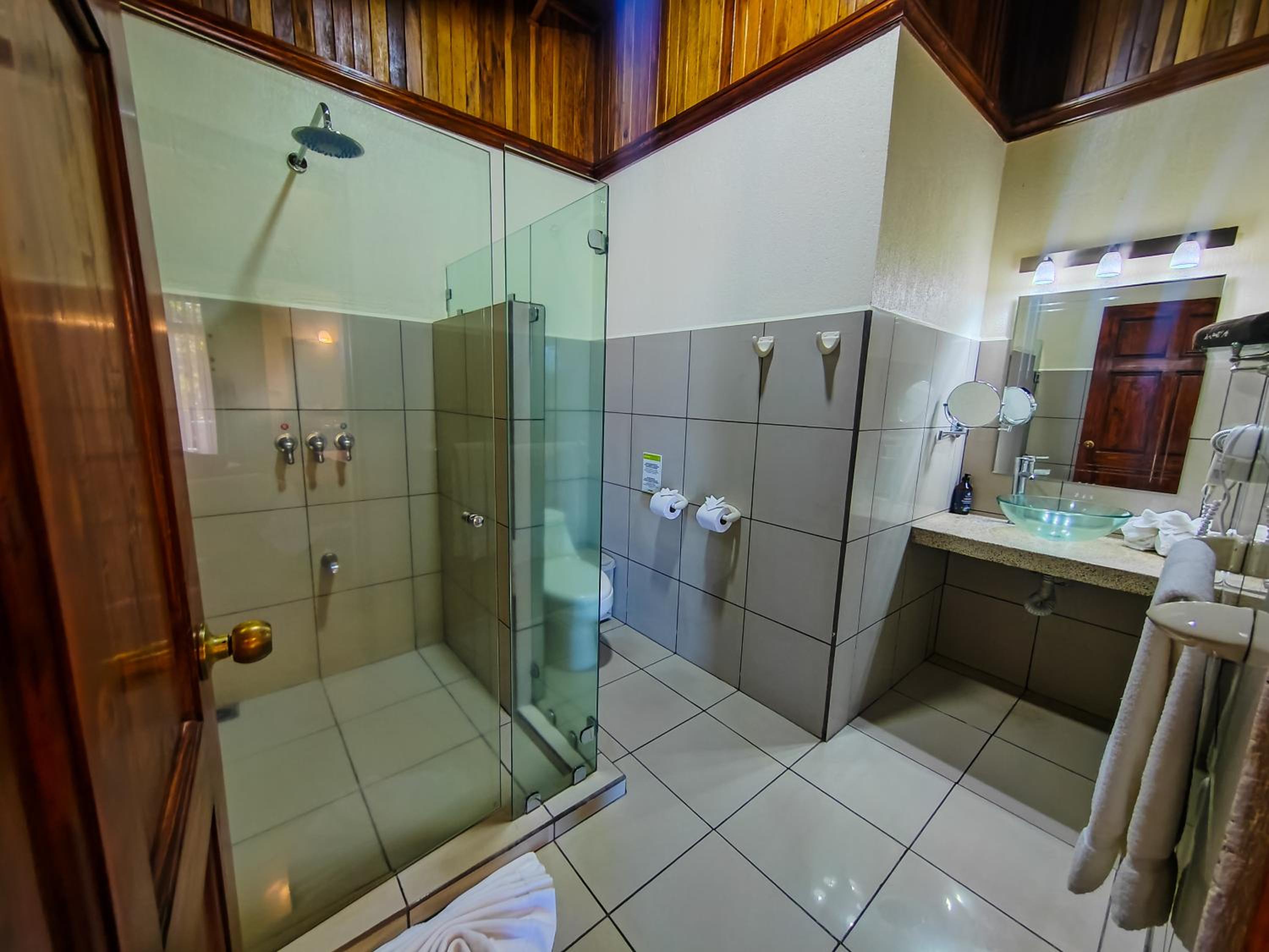 Bromelia Deluxe Double Room - Photo 7