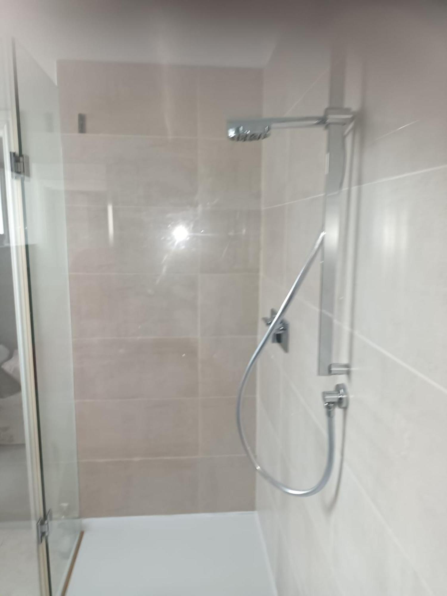 Large Double Room photo 2